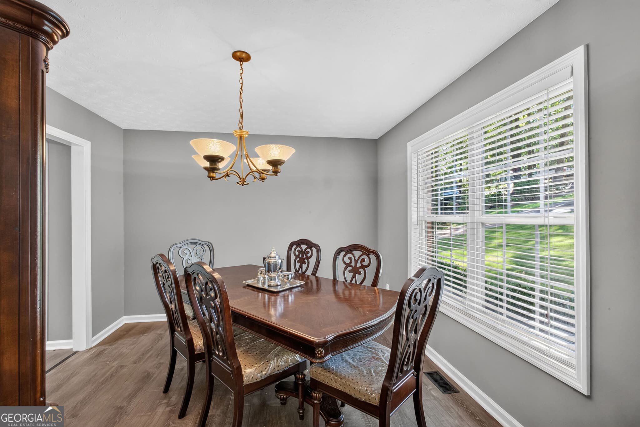 4 bedroom, 2.5 bathroom, 2,852 sq ft single family residence under contract at 117 Brookwood Drive, Lagrange, GA 30240 — photo 7