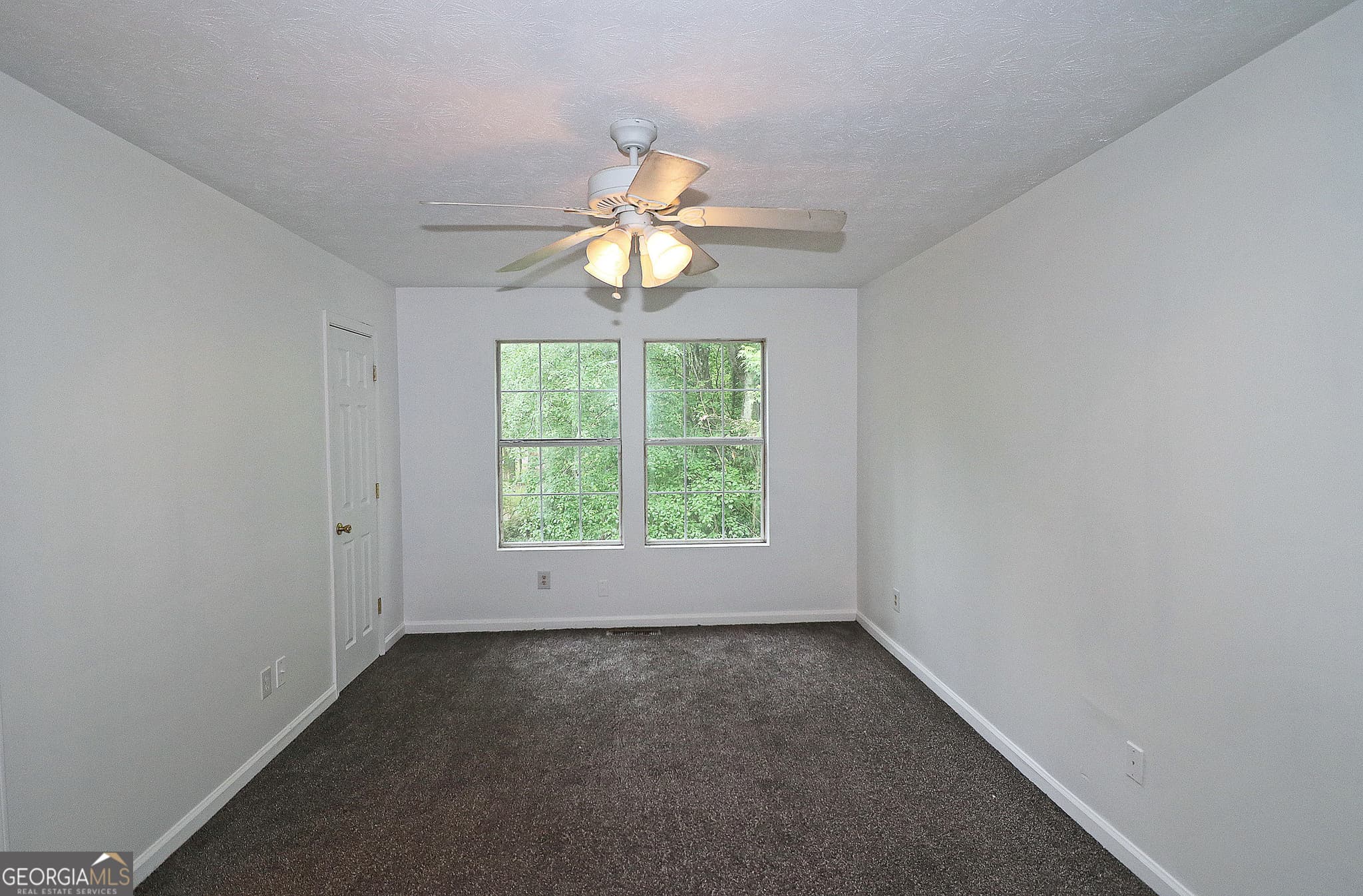 3 bedroom, 2.5 bathroom single family residence for sale at 5851 Giles Road, Lithonia, GA 30058 — photo 6