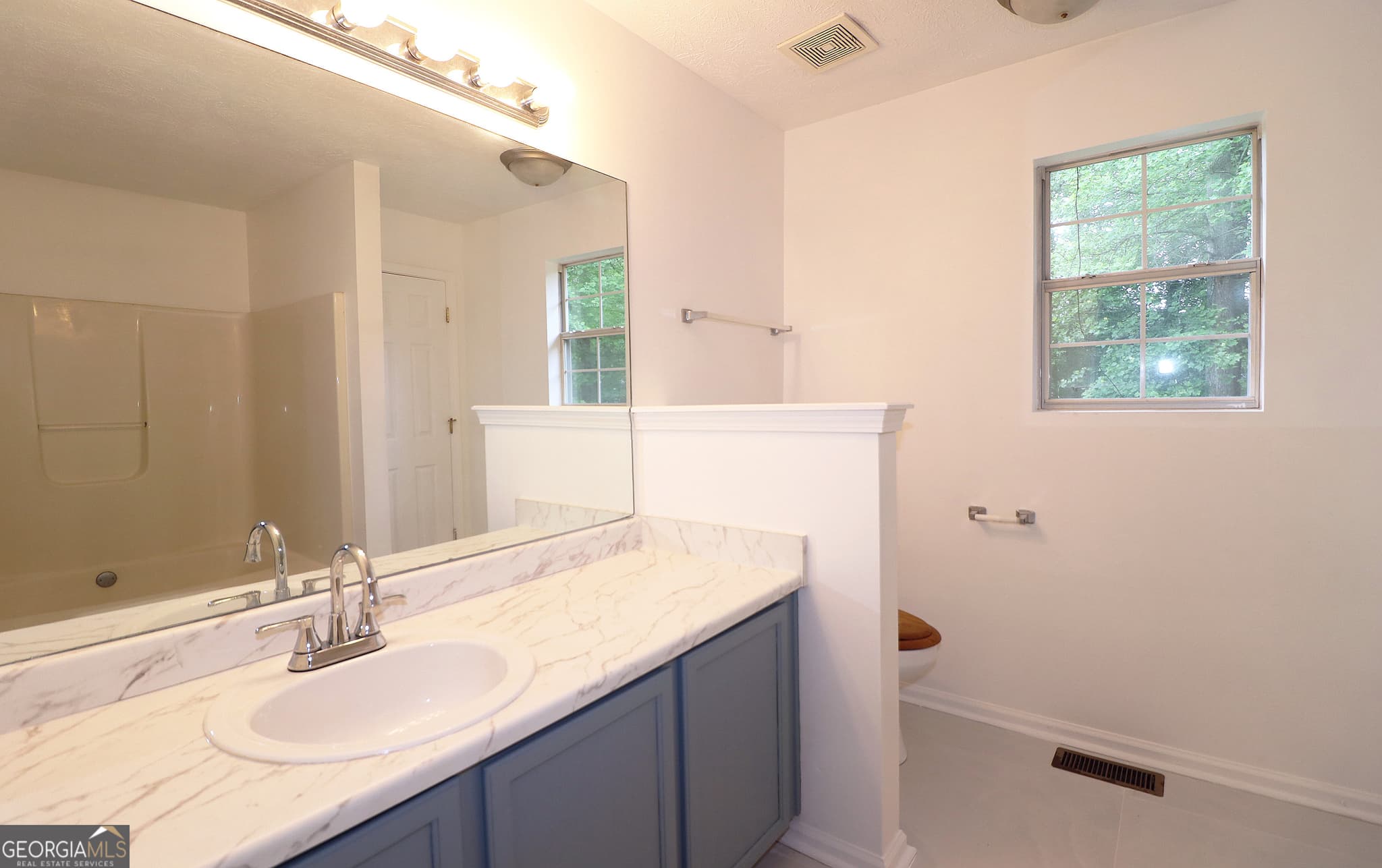 3 bedroom, 2.5 bathroom single family residence for sale at 5851 Giles Road, Lithonia, GA 30058 — photo 7