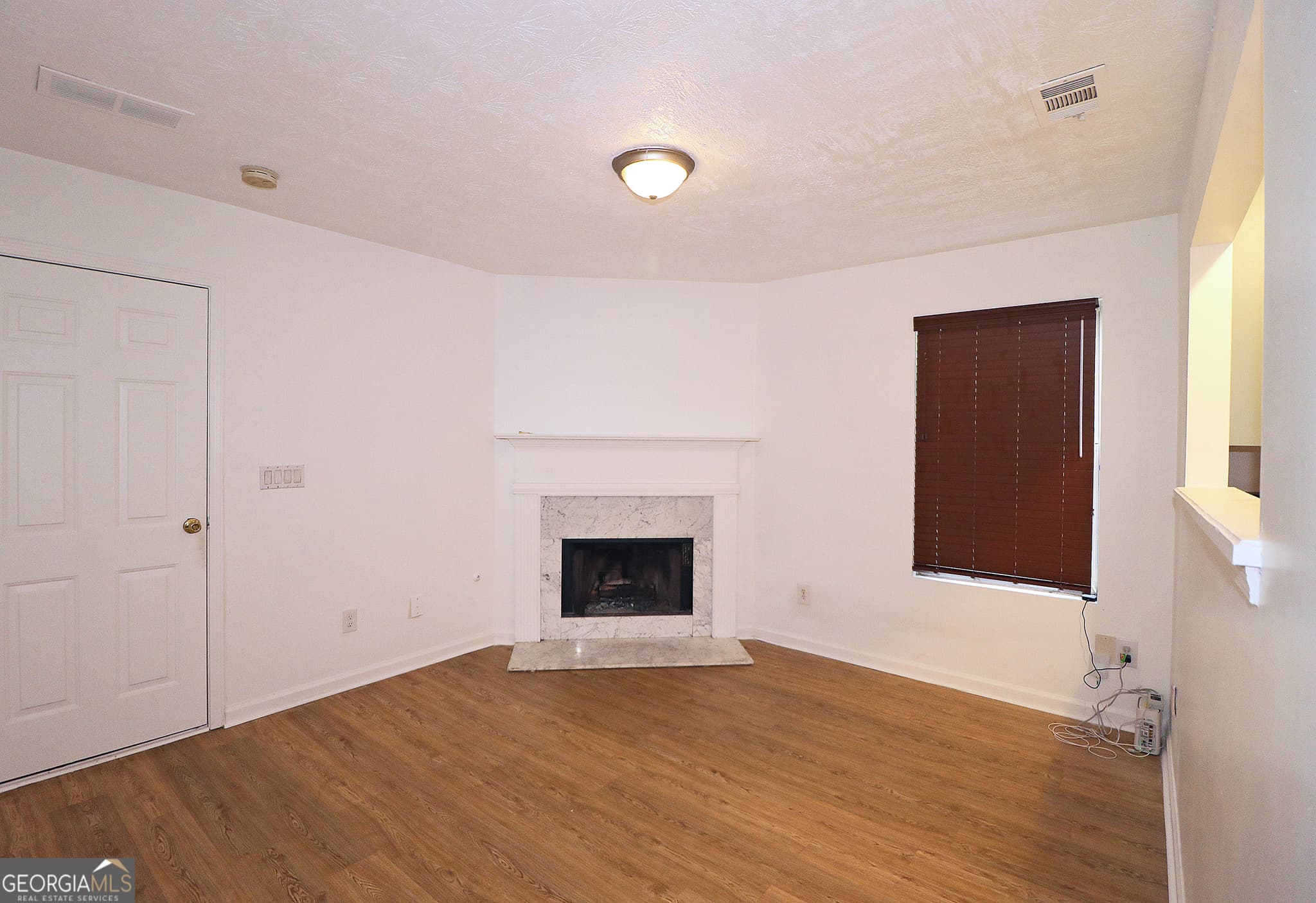 3 bedroom, 2.5 bathroom single family residence for sale at 5851 Giles Road, Lithonia, GA 30058 — photo 5