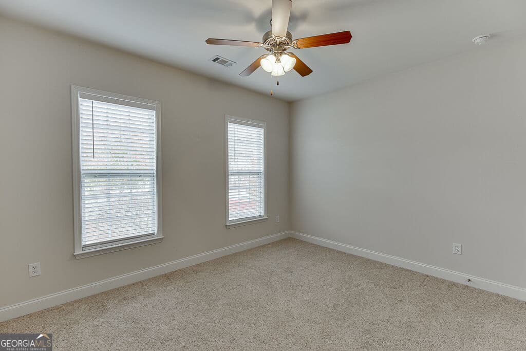 4 bedroom, 3 bathroom, 3,737 sq ft single family residence for sale at 6407 Lantern Ridge, Hoschton, GA 30548 — photo 4