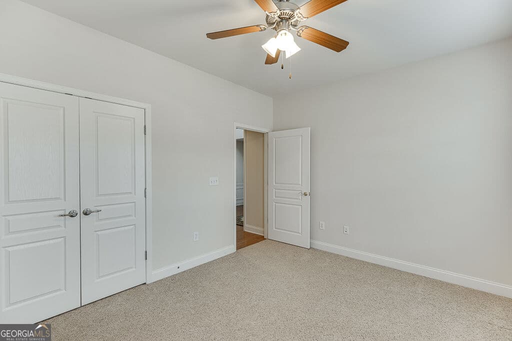 4 bedroom, 3 bathroom, 3,737 sq ft single family residence for sale at 6407 Lantern Ridge, Hoschton, GA 30548 — photo 8