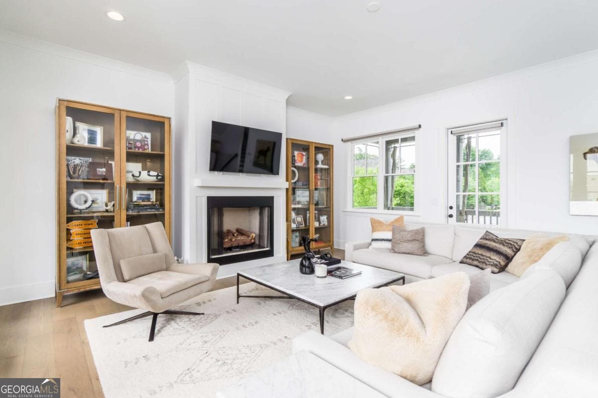 4 bedroom, 3.5 bathroom, 3,190 sq ft single family residence for sale at 6076 Gaines Street, Norcross, GA 30071 — photo 10