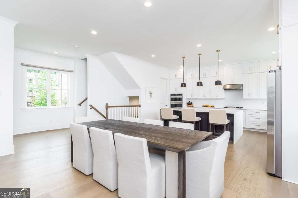 4 bedroom, 3.5 bathroom, 3,190 sq ft single family residence for sale at 6076 Gaines Street, Norcross, GA 30071 — photo 8