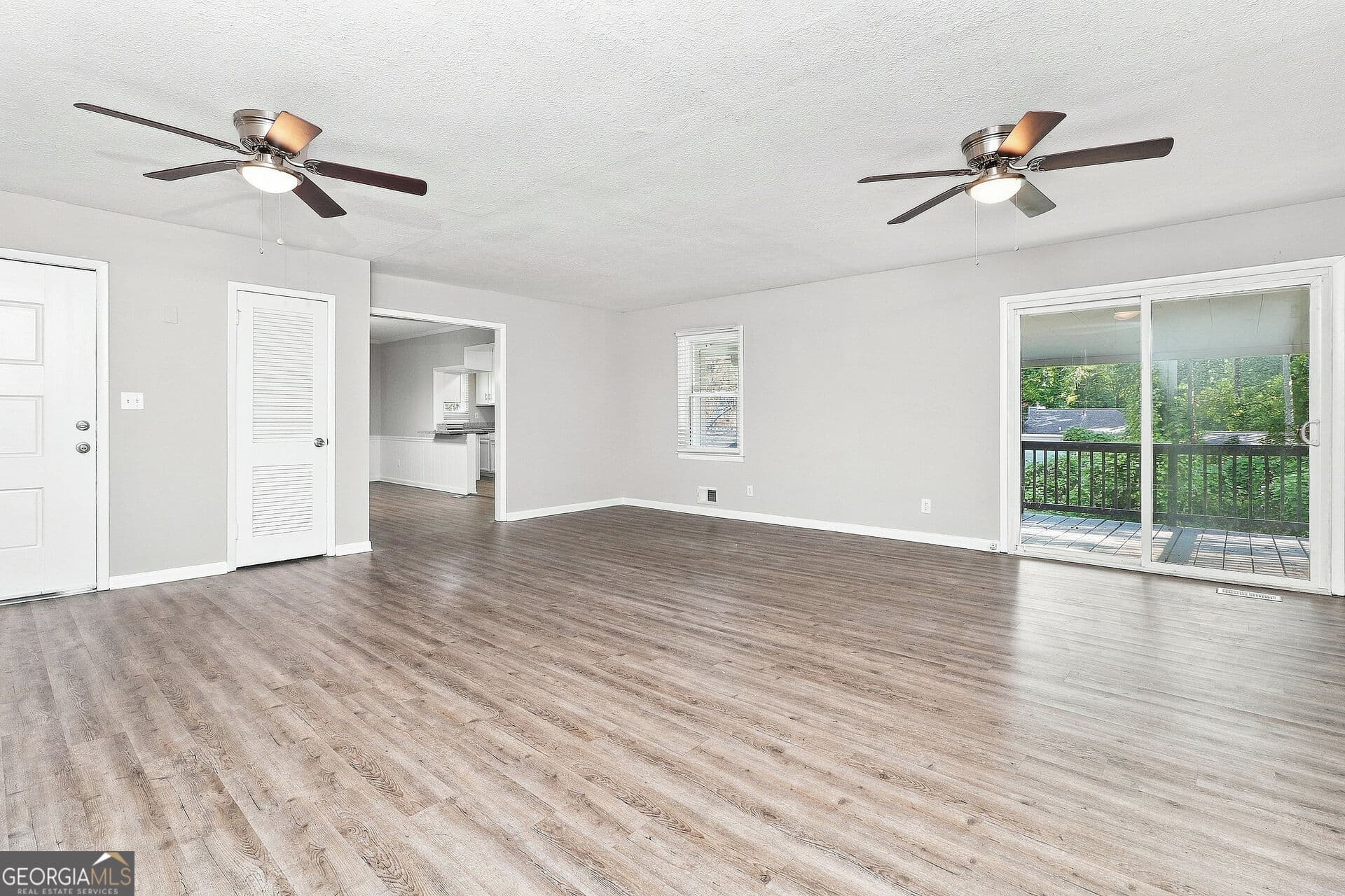 3 bedroom, 2 bathroom, 2,140 sq ft single family residence for sale at 2029 Gherry Drive, Austell, GA 30106 — photo 4
