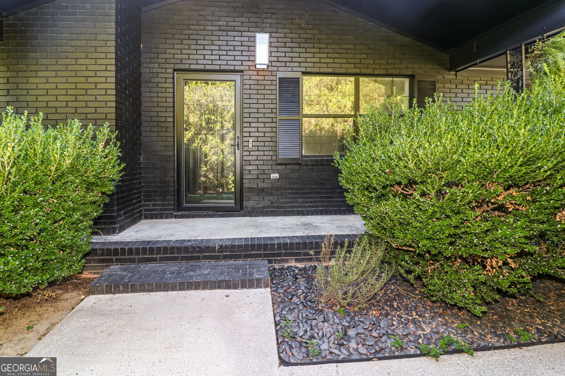 3 bedroom, 2 bathroom, 1,527 sq ft single family residence for sale at 104 Adon Street, Reidsville, GA 30453 — photo 6