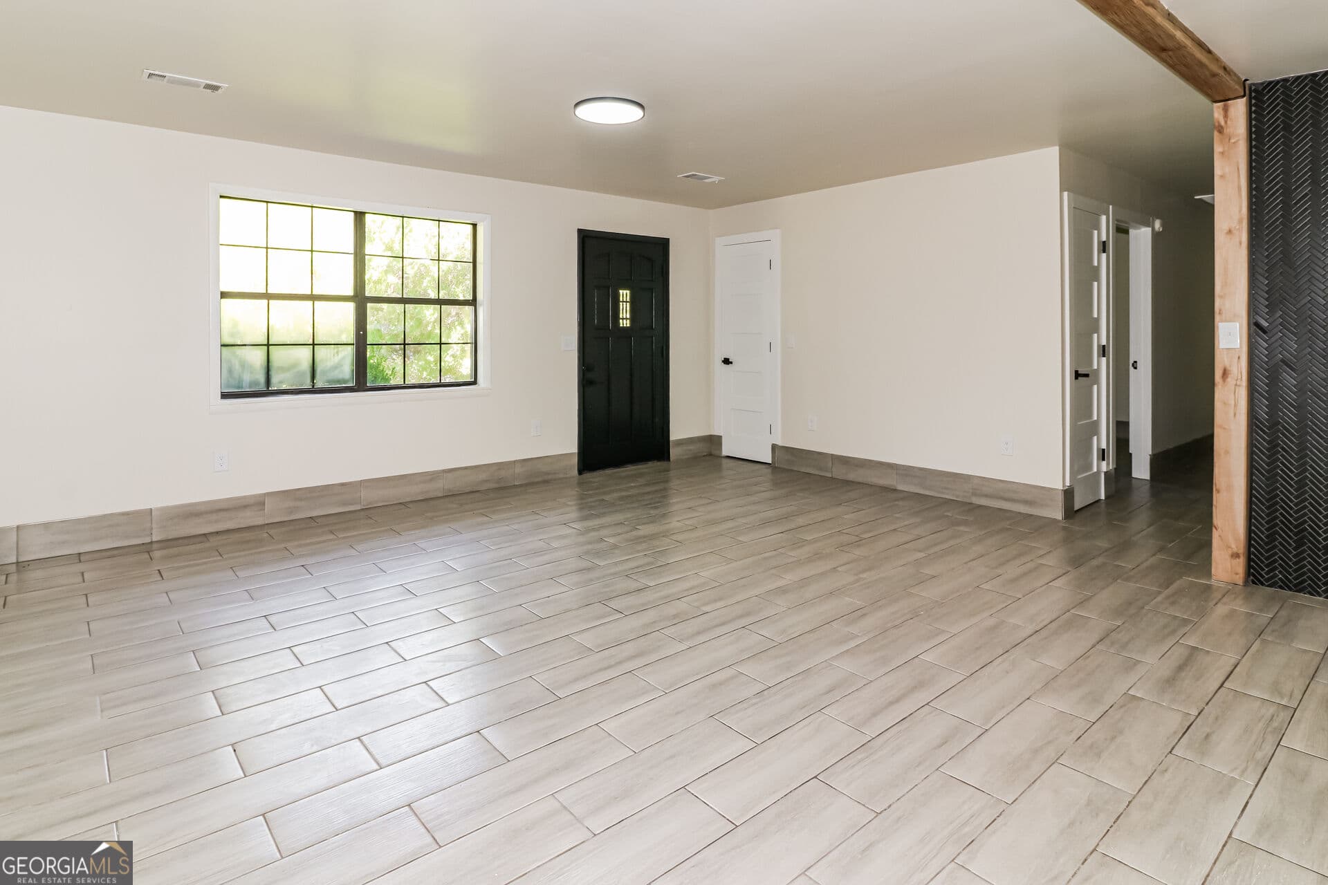 3 bedroom, 2 bathroom, 1,527 sq ft single family residence for sale at 104 Adon Street, Reidsville, GA 30453 — photo 8