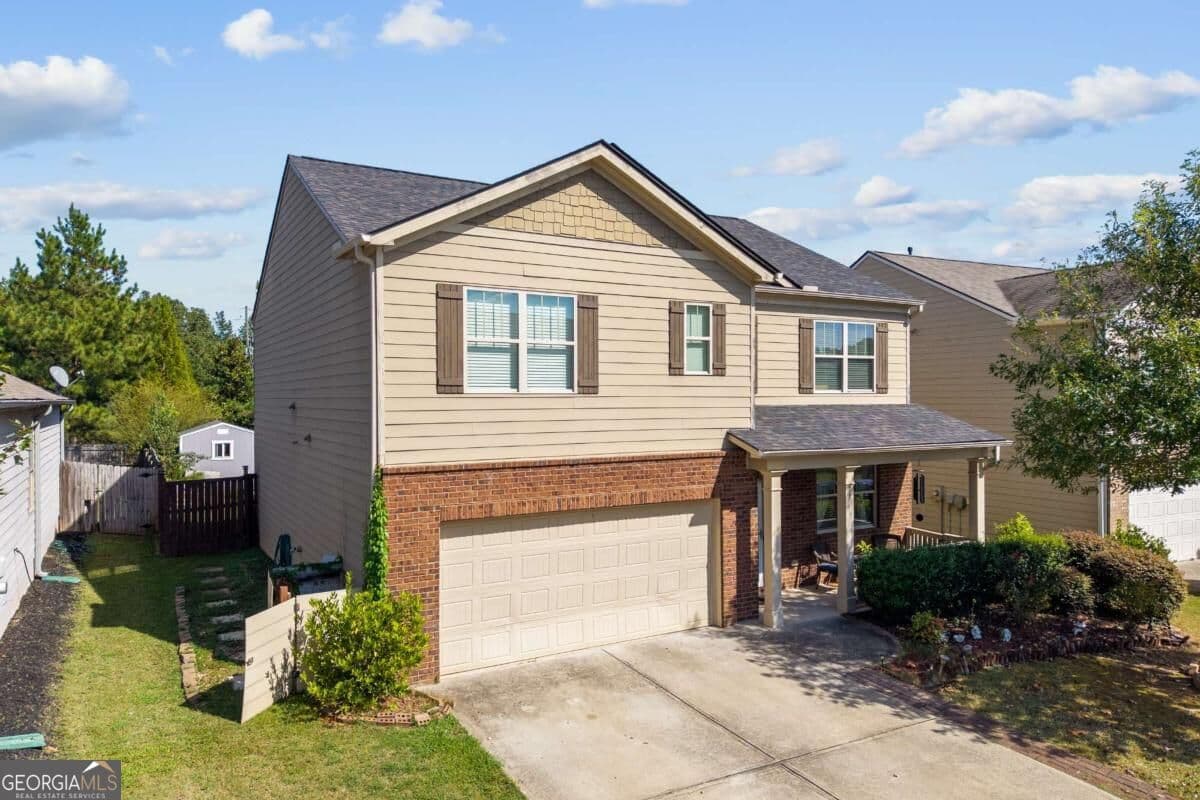 5 bedroom, 3 bathroom, 2,556 sq ft single family residence for sale at 71 Meadowlark Way, Dawsonville, GA 30534 — photo 3