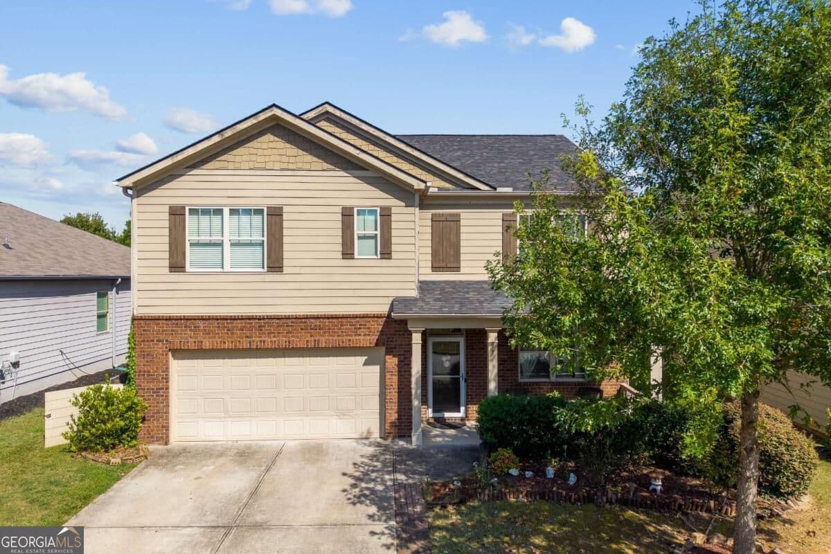 5 bedroom, 3 bathroom, 2,556 sq ft single family residence for sale at 71 Meadowlark Way, Dawsonville, GA 30534 — photo 1 of 70