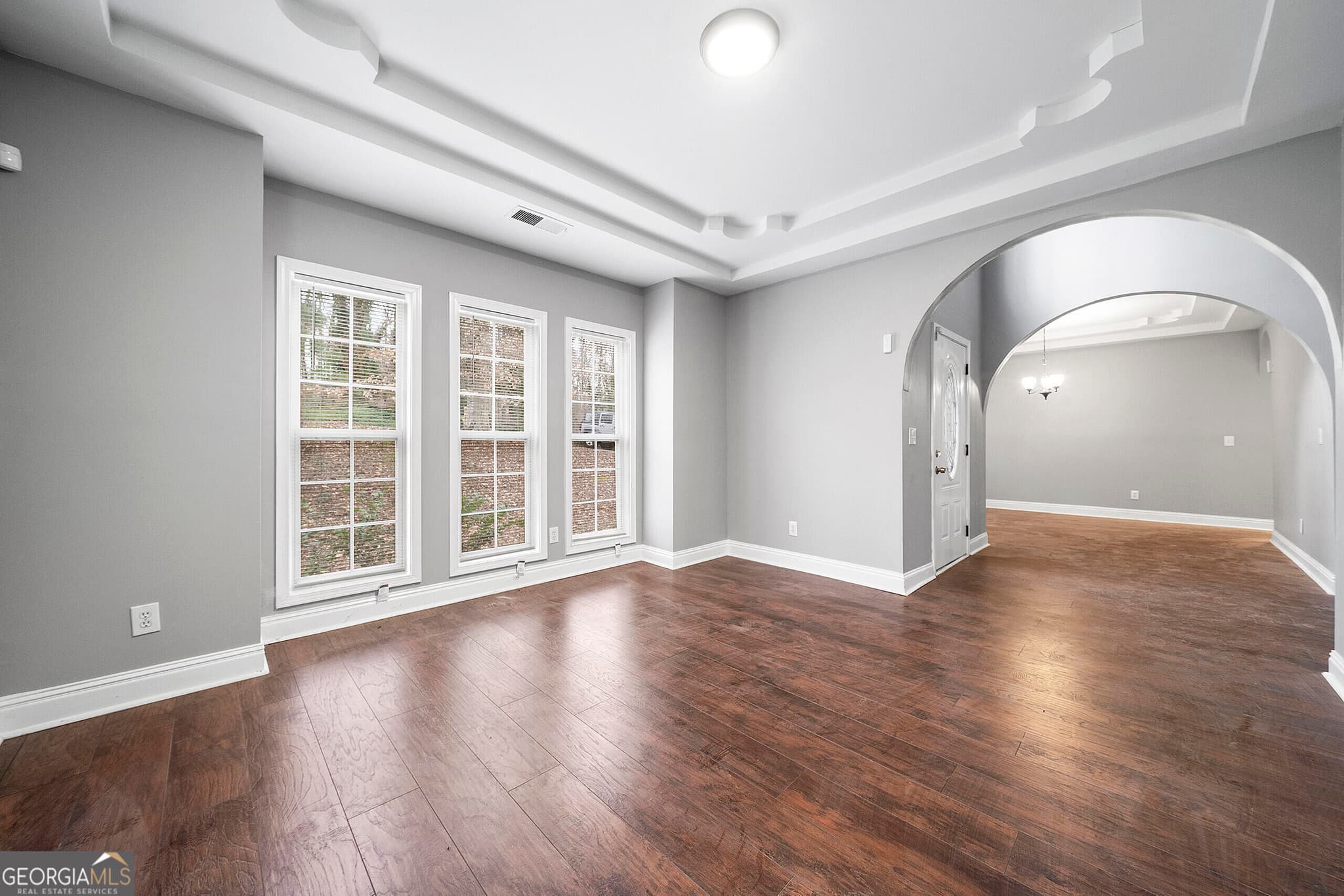 6 bedroom, 2.5 bathroom, 4,321 sq ft single family residence for sale at 4030 Weelaunee Road, Ellenwood, GA 30294 — photo 4