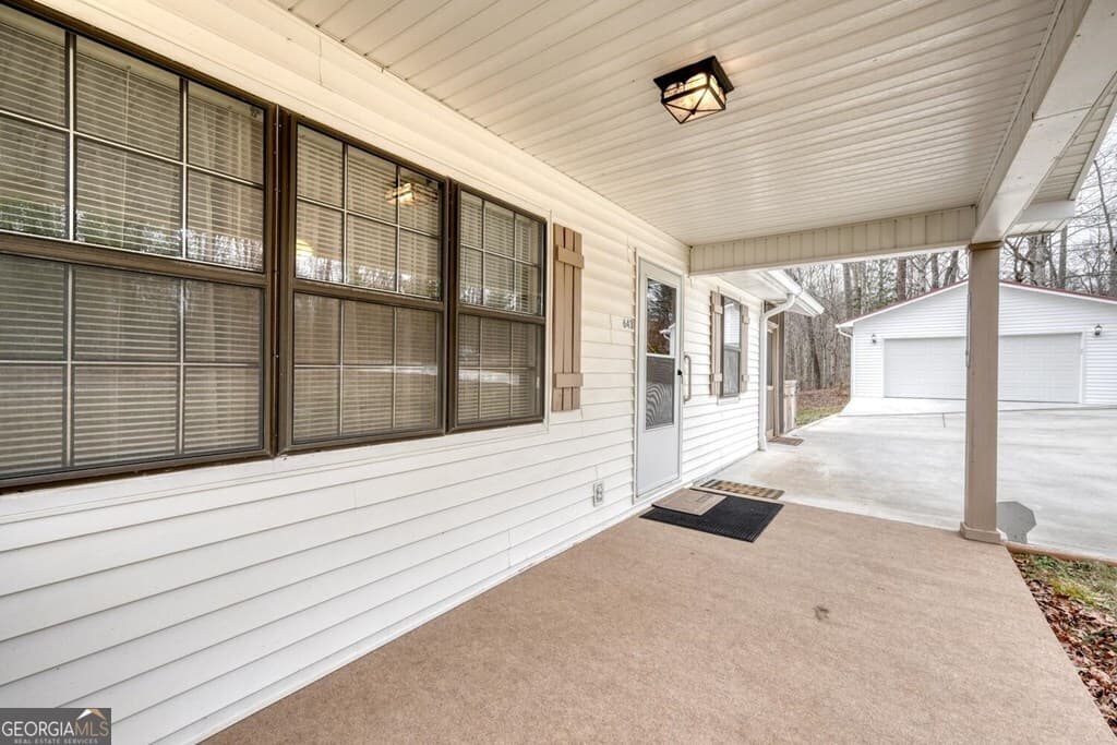 2 bedroom, 2 bathroom, 1,152 sq ft single family residence for sale at 643 Number 20 Mine Road, Mccaysville, GA 30555 — photo 8