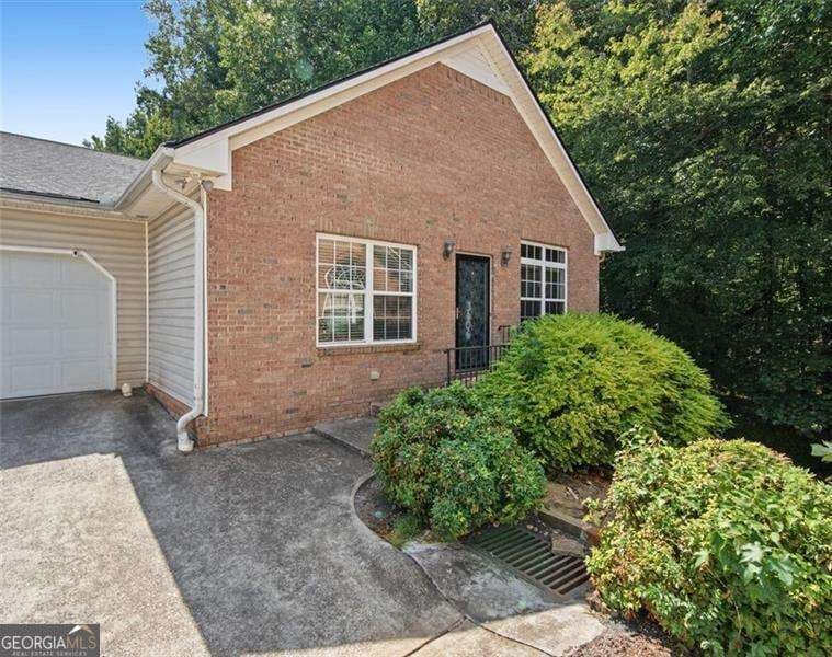 3 bedroom, 3 bathroom, 2,800 sq ft condominium for sale at 3406 Double Eagle Drive 28, Marietta, GA 30008 — photo 2