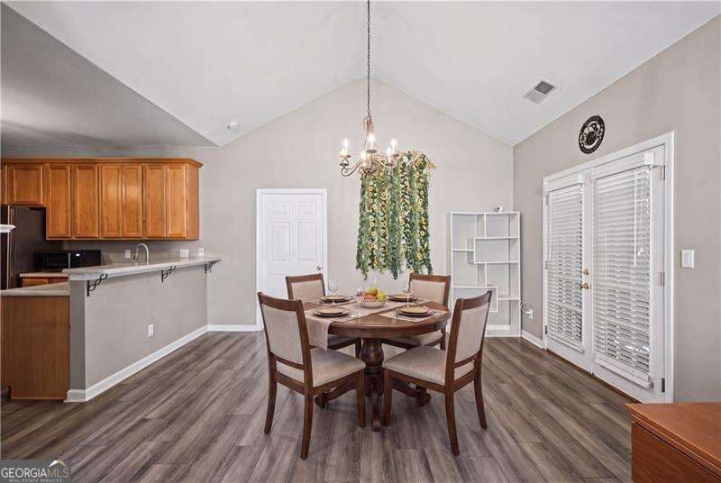 3 bedroom, 3 bathroom, 2,800 sq ft condominium for sale at 3406 Double Eagle Drive 28, Marietta, GA 30008 — photo 7