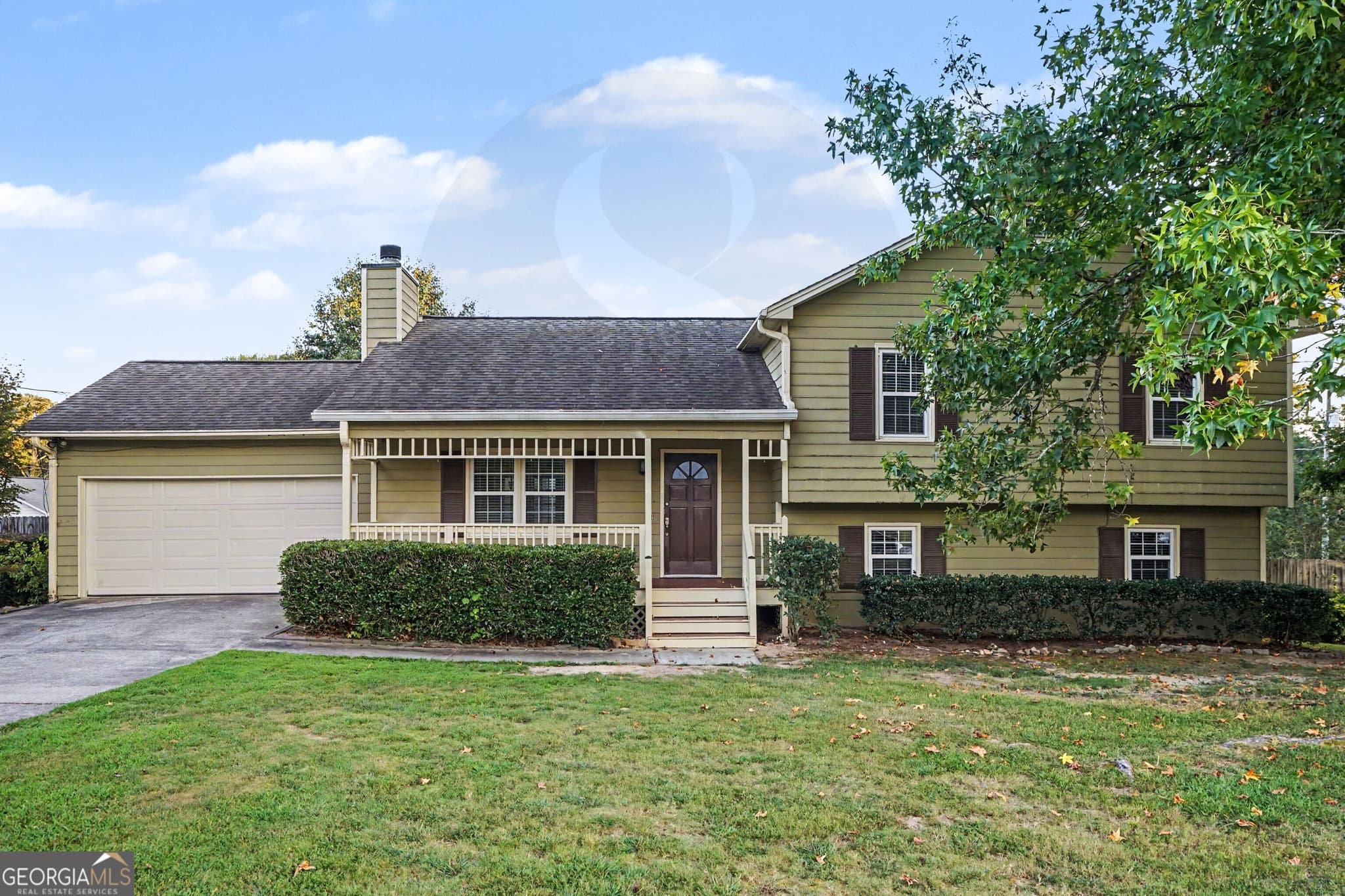 4 bedroom, 3 bathroom, 2,200 sq ft single family residence for rent at 3030 Green Meadow Lane, Snellville, GA 30078 for $2,350 a month — photo 1 of 1