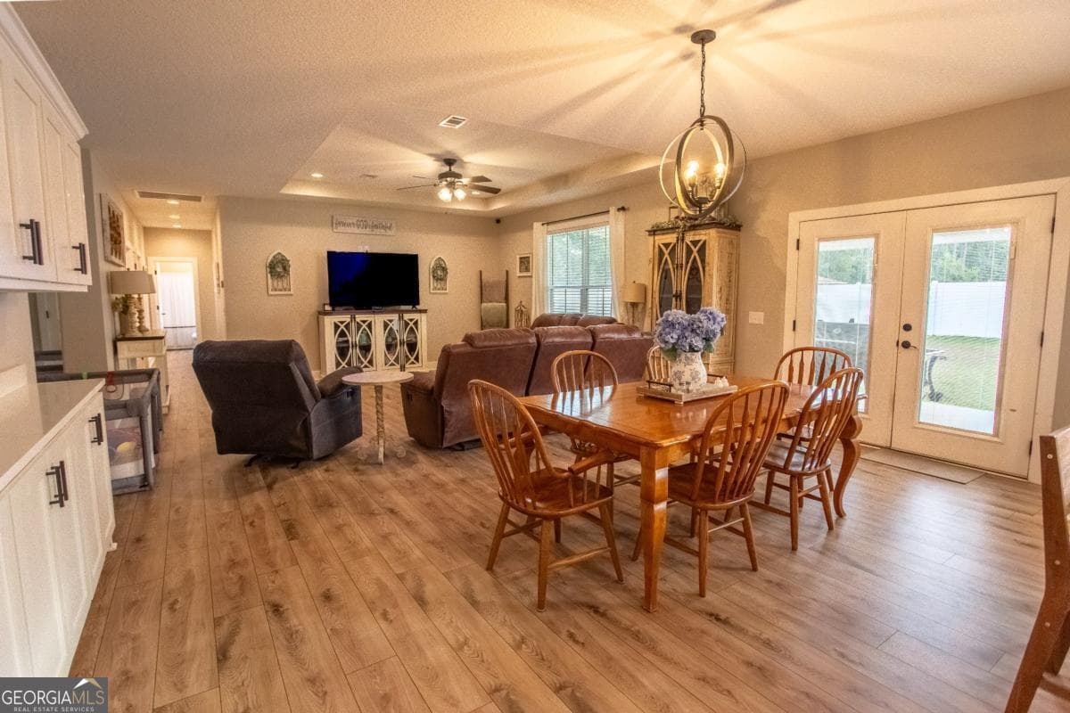 3 bedroom, 2 bathroom, 1,796 sq ft single family residence under contract at 486 Old Blackshear Road, Baxley, GA 31513 — photo 6