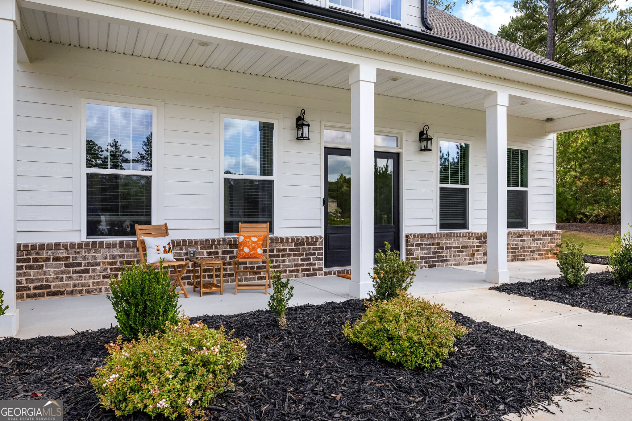 4 bedroom, 3.5 bathroom, 2,942 sq ft single family residence for sale at 249 Atlantica Drive, Newnan, GA 30263 — photo 2
