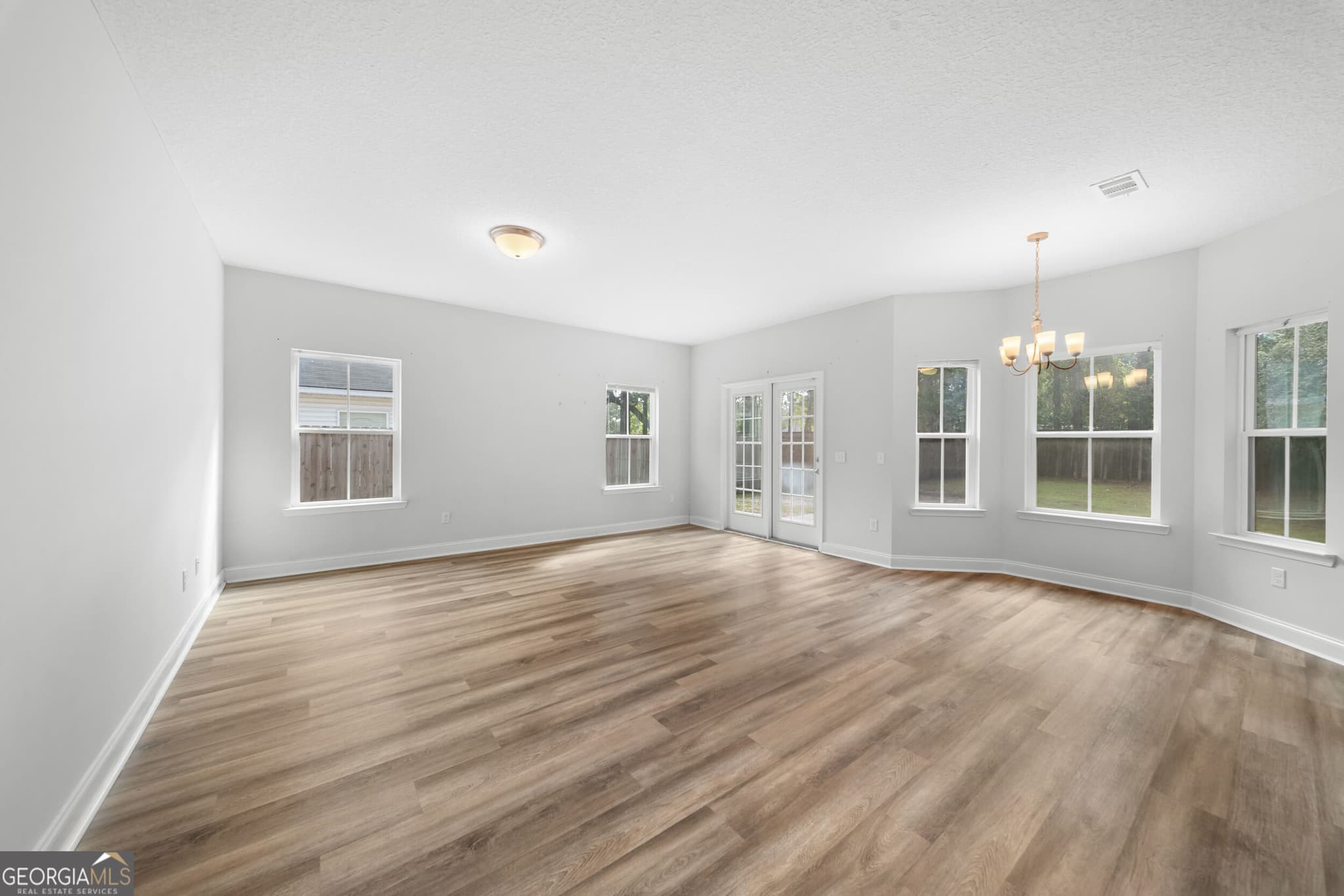 3 bedroom, 2.5 bathroom, 1,767 sq ft single family residence for sale at 149 Vandiver Road, Allenhurst, GA 31301 — photo 9
