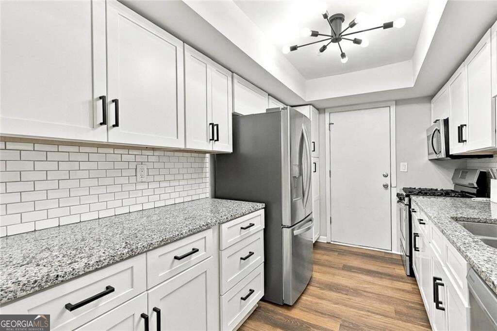 3 bedroom, 2 bathroom, 1,469 sq ft condominium for sale at 6851 Roswell Road Q-15, Sandy Springs, GA 30328 — photo 7