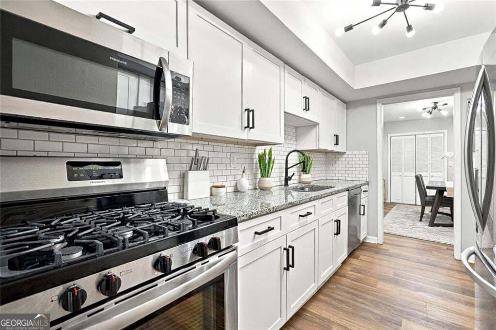 3 bedroom, 2 bathroom, 1,469 sq ft condominium for sale at 6851 Roswell Road Q-15, Sandy Springs, GA 30328 — photo 8