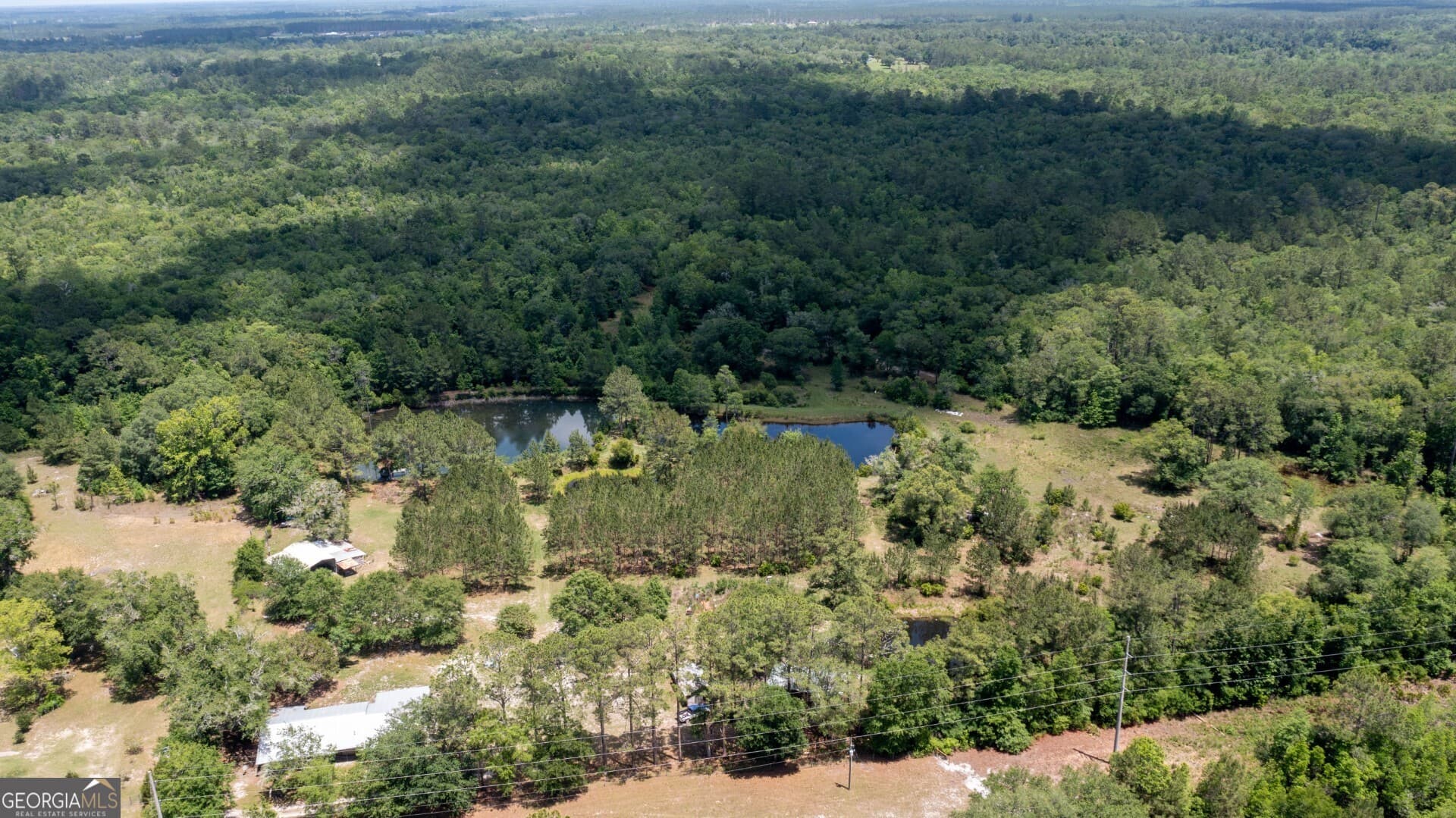 3 bedroom, 1 bathroom, 1,300 sq ft single family residence for sale at 436 Russell Boulevard, St. George, GA 31562 — photo 8