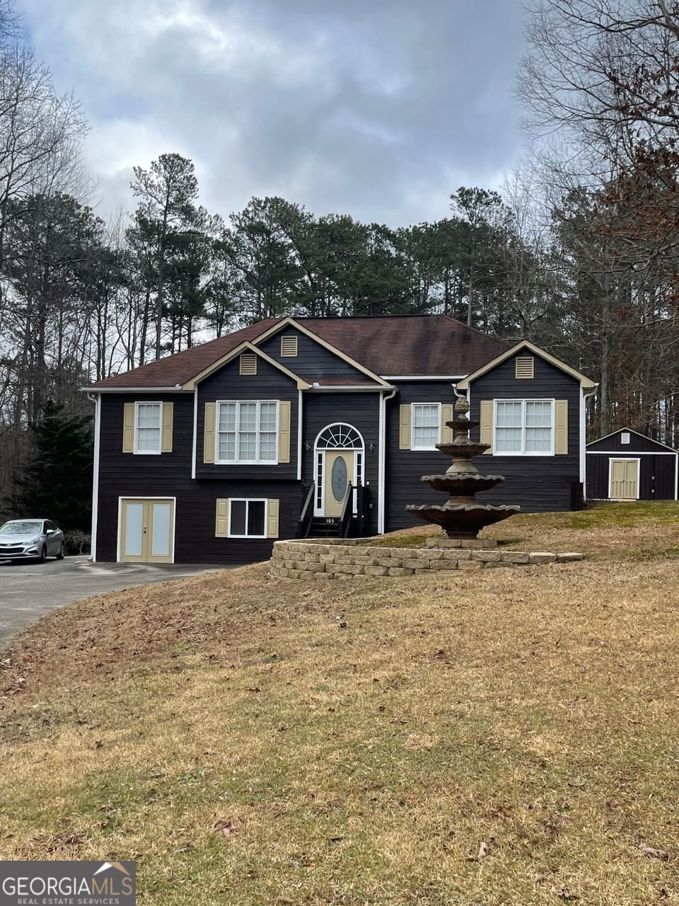 5 bedroom, 3 bathroom, 2,926 sq ft single family residence for sale at 103 Live Oak Court, Dallas, GA 30157 — photo 1 of 29