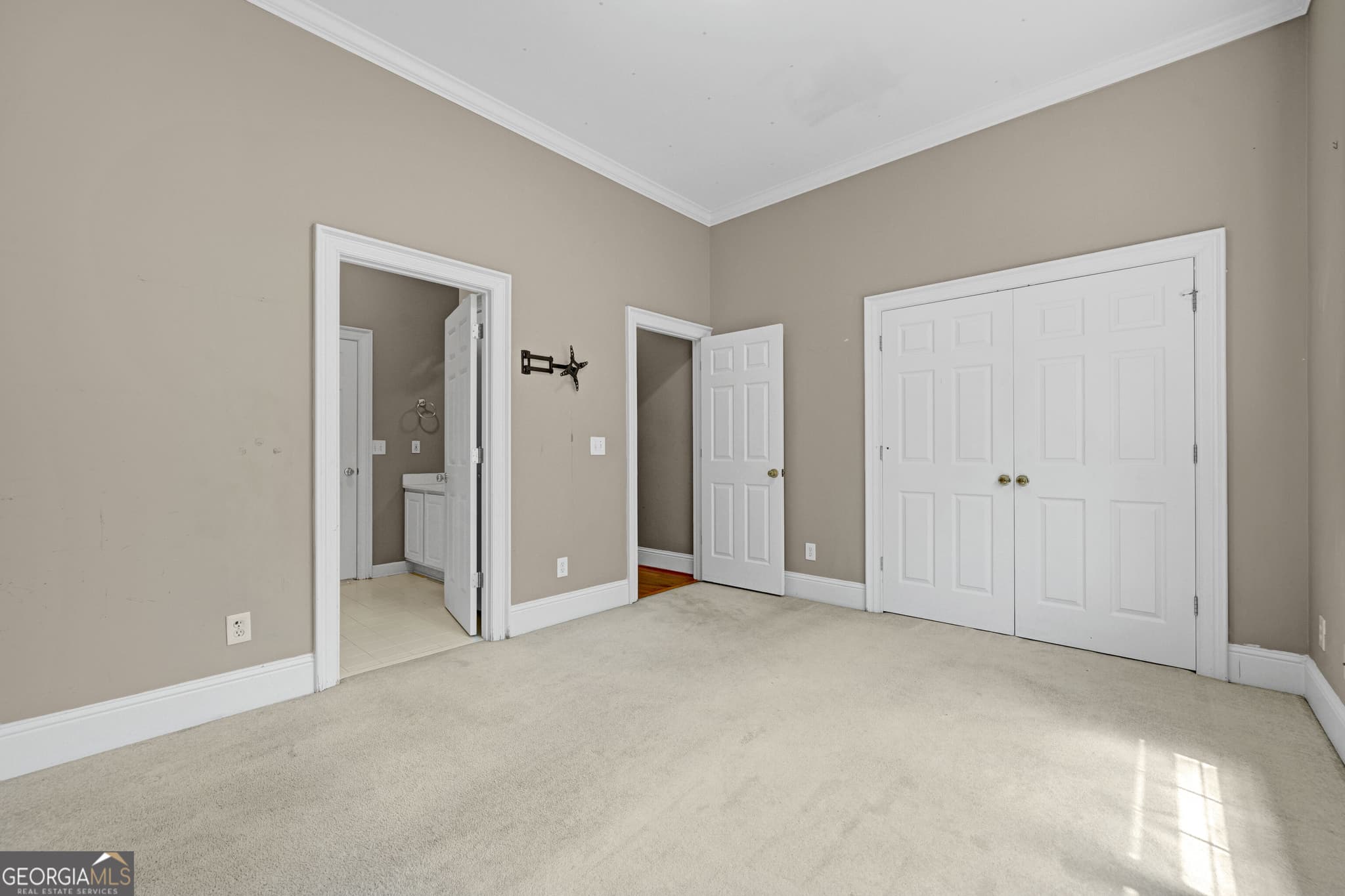 5 bedroom, 4 bathroom, 4,683 sq ft single family residence for sale at 1566 Greyson Ridge, Marietta, GA 30062 — photo 9