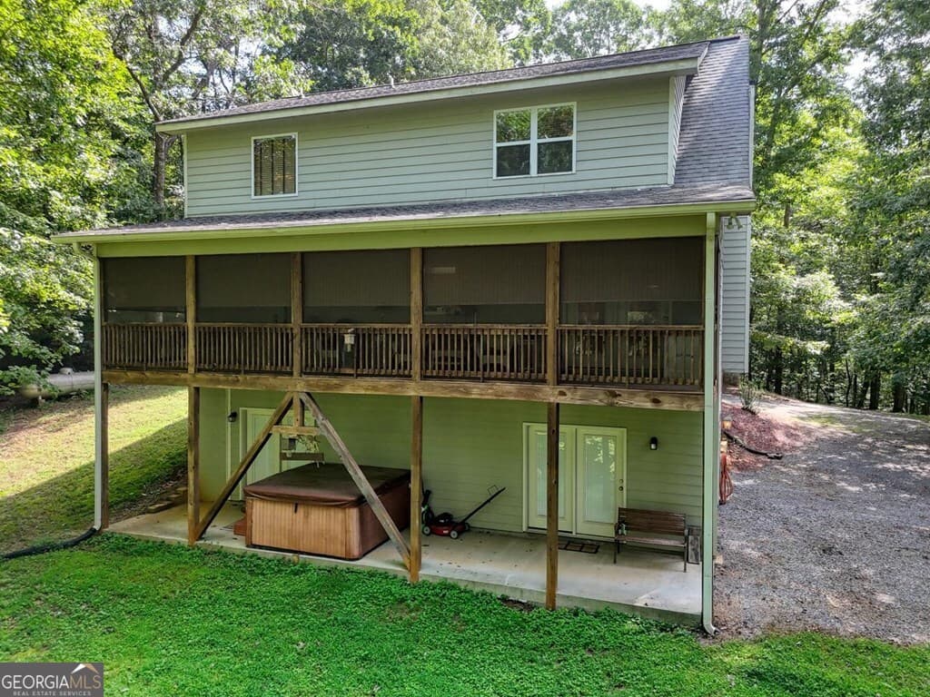 4 bedroom, 3 bathroom, 2,240 sq ft cabin,single family residence for sale at 45 K D Lane, Ellijay, GA 30540 — photo 4
