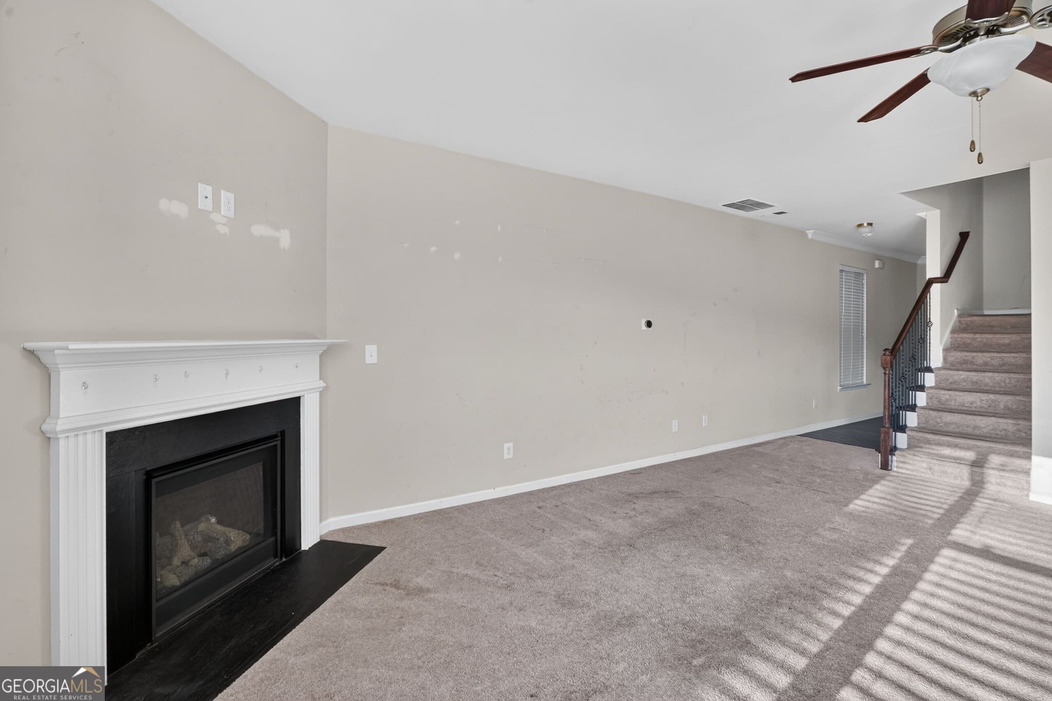 3 bedroom, 2.5 bathroom, 1,975 sq ft single family residence for sale at 2303 Polaris Way, South Fulton, GA 30331 — photo 6