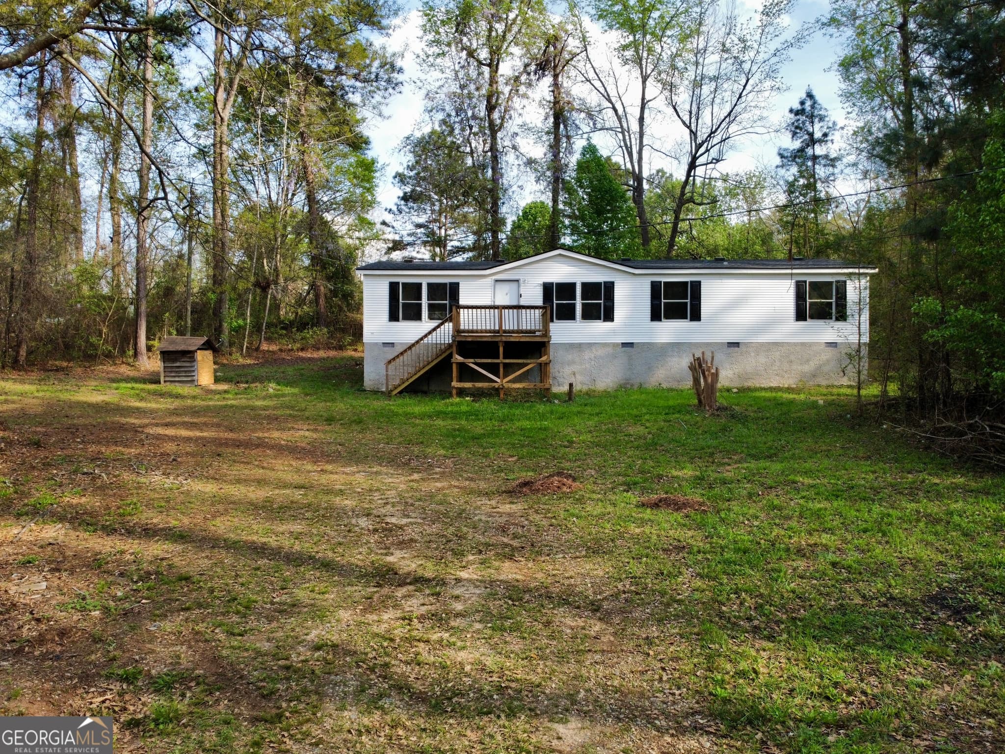 3 bedroom, 2 bathroom, 1,736 sq ft single family residence for sale at 290 Forestwood Drive, Macon, GA 31217 — photo 1 of 22