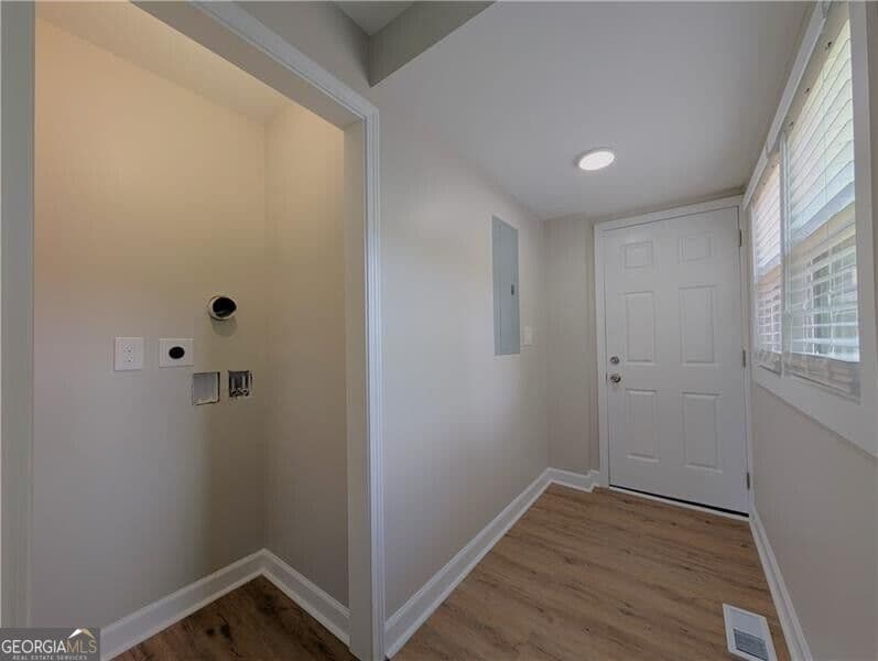 3 bedroom, 2 bathroom, 1,100 sq ft single family residence for rent at 1377 Pine Avenue, Atlanta, GA 30344 for $1,650 a month — photo 8