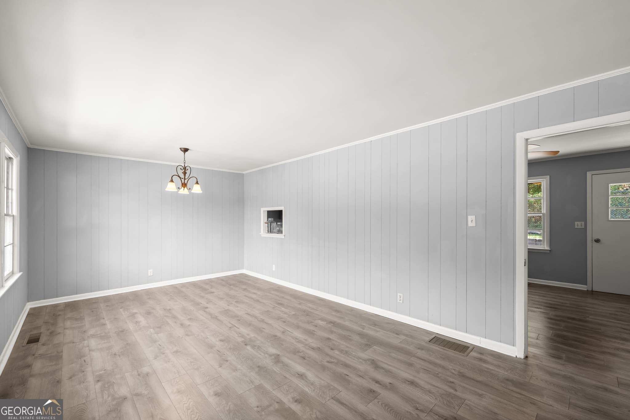3 bedroom, 1.5 bathroom, 1,275 sq ft single family residence for sale at 574 S Sage Street, Toccoa, GA 30577 — photo 6