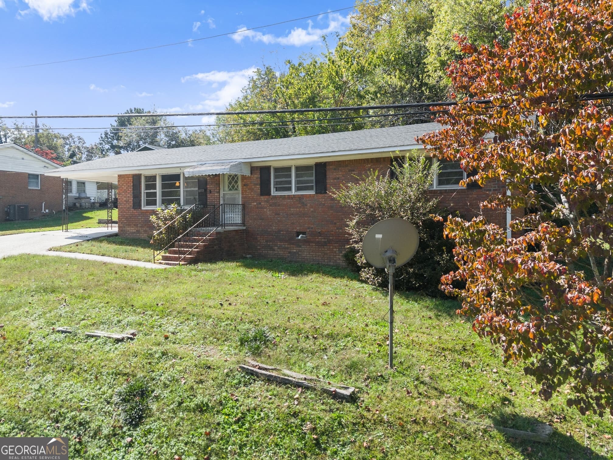 3 bedroom, 1.5 bathroom, 1,275 sq ft single family residence for sale at 574 S Sage Street, Toccoa, GA 30577 — photo 4