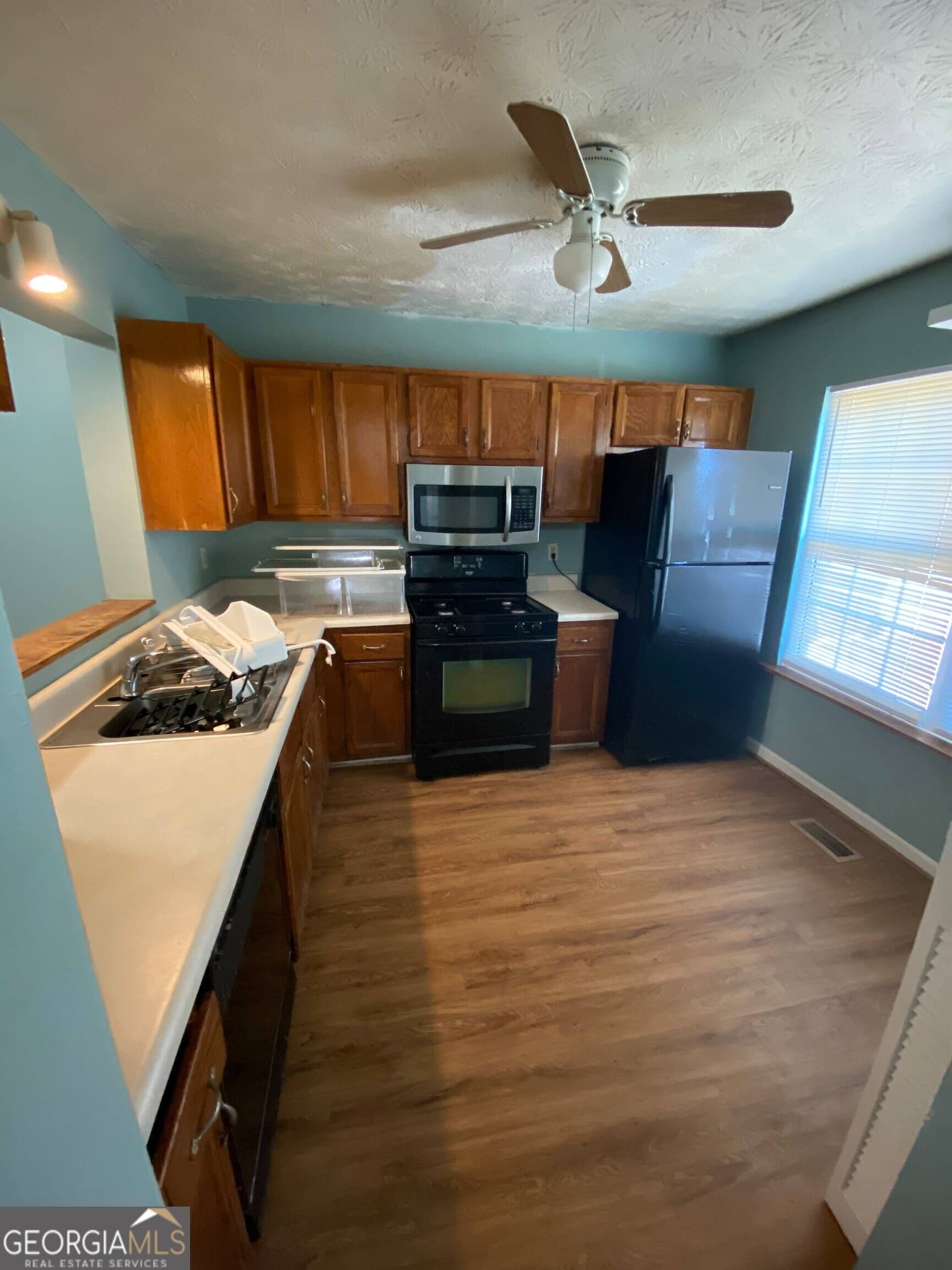 3 bedroom, 3.5 bathroom, 1,684 sq ft townhouse for rent at 3619 Main Station Drive, Marietta, GA 30008 for $1,800 a month — photo 1 of 25