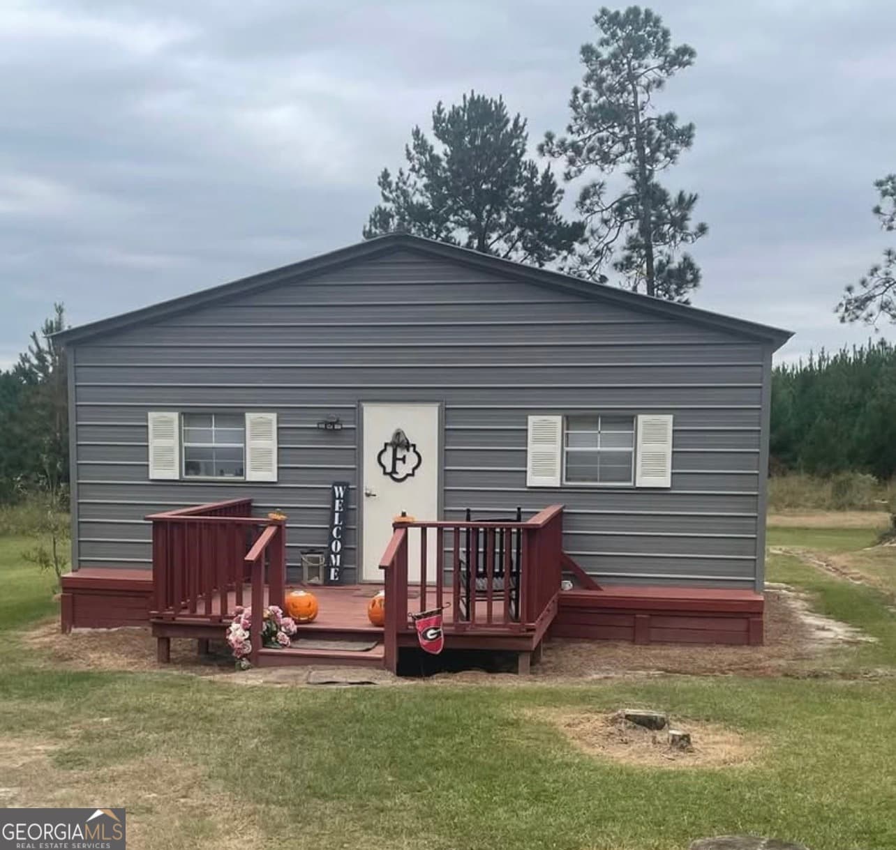 1 bedroom, 1 bathroom, 676 sq ft cabin,single family residence sold at 321 Winchester Road, Sylvania, GA 30467