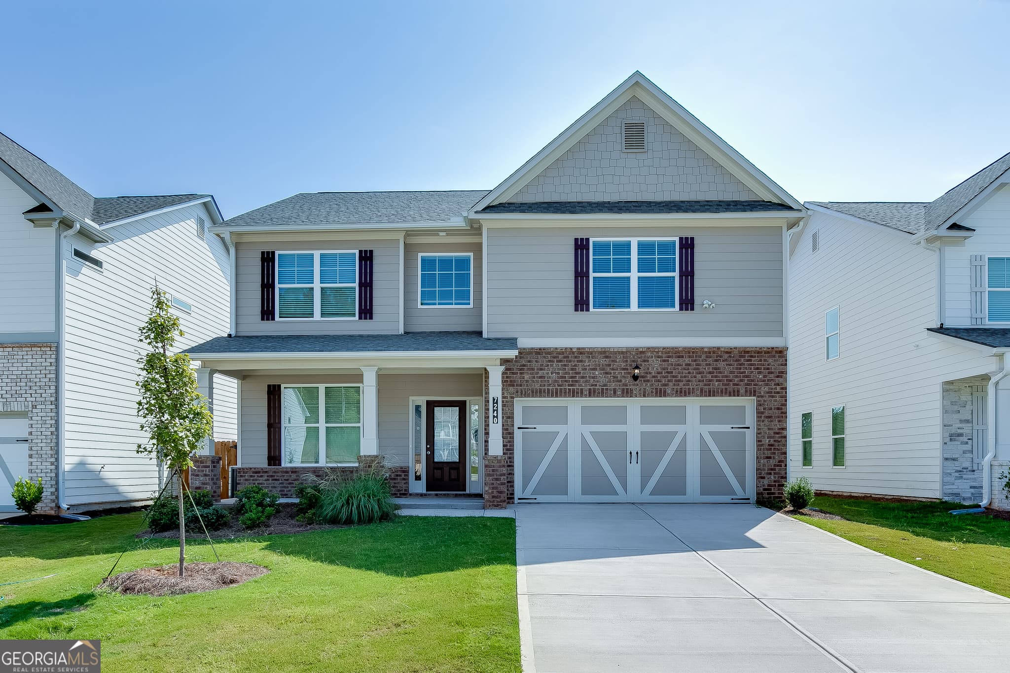 5 bedroom, 3.5 bathroom, 2,562 sq ft single family residence for rent at 7240 Millbrae Walk, Flowery Branch, GA 30542 for $2,750 a month — photo 1 of 53