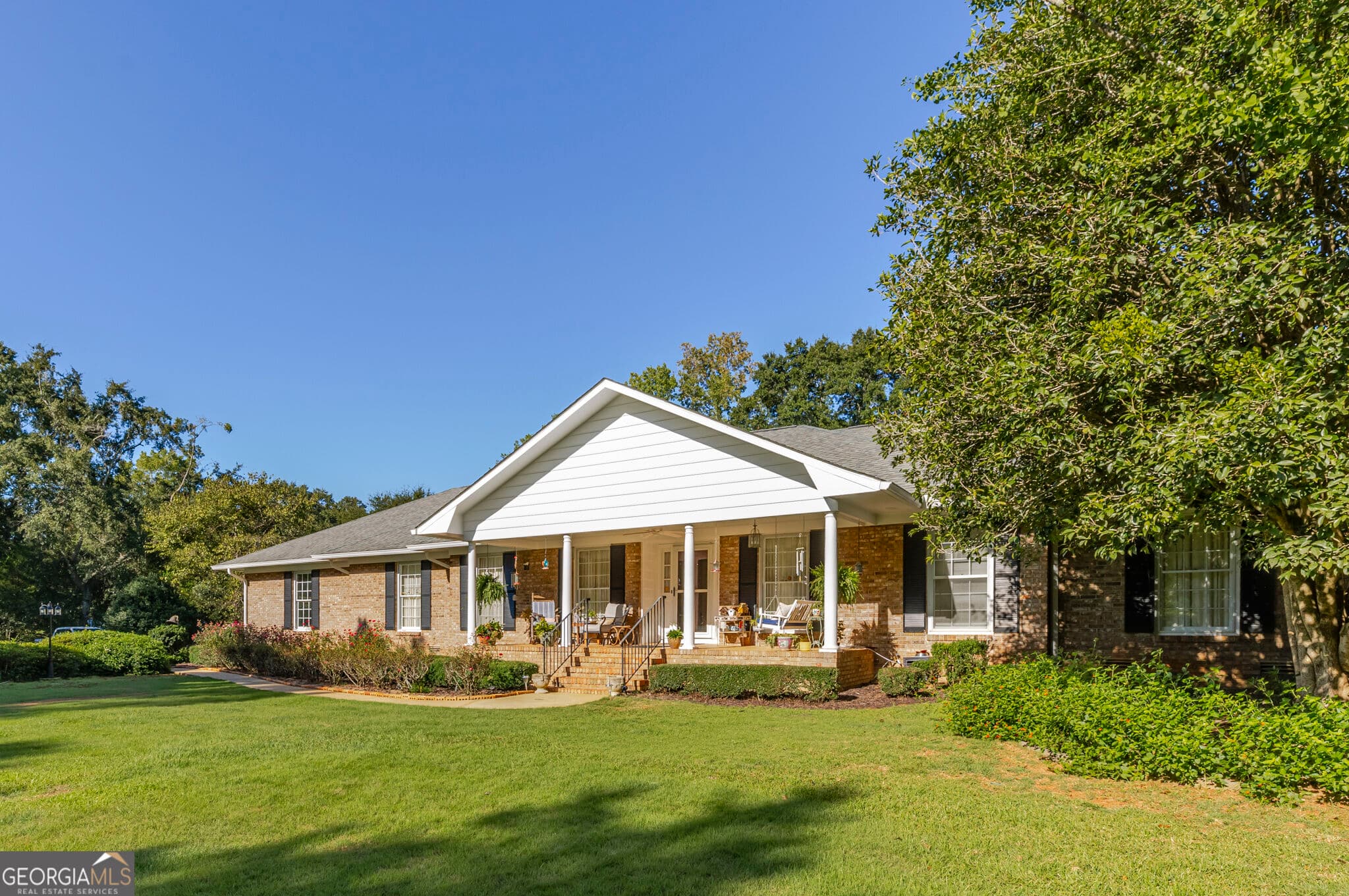4 bedroom, 3.5 bathroom, 3,038 sq ft single family residence for sale at 557 Green Road, Ellaville, GA 31806 — photo 2