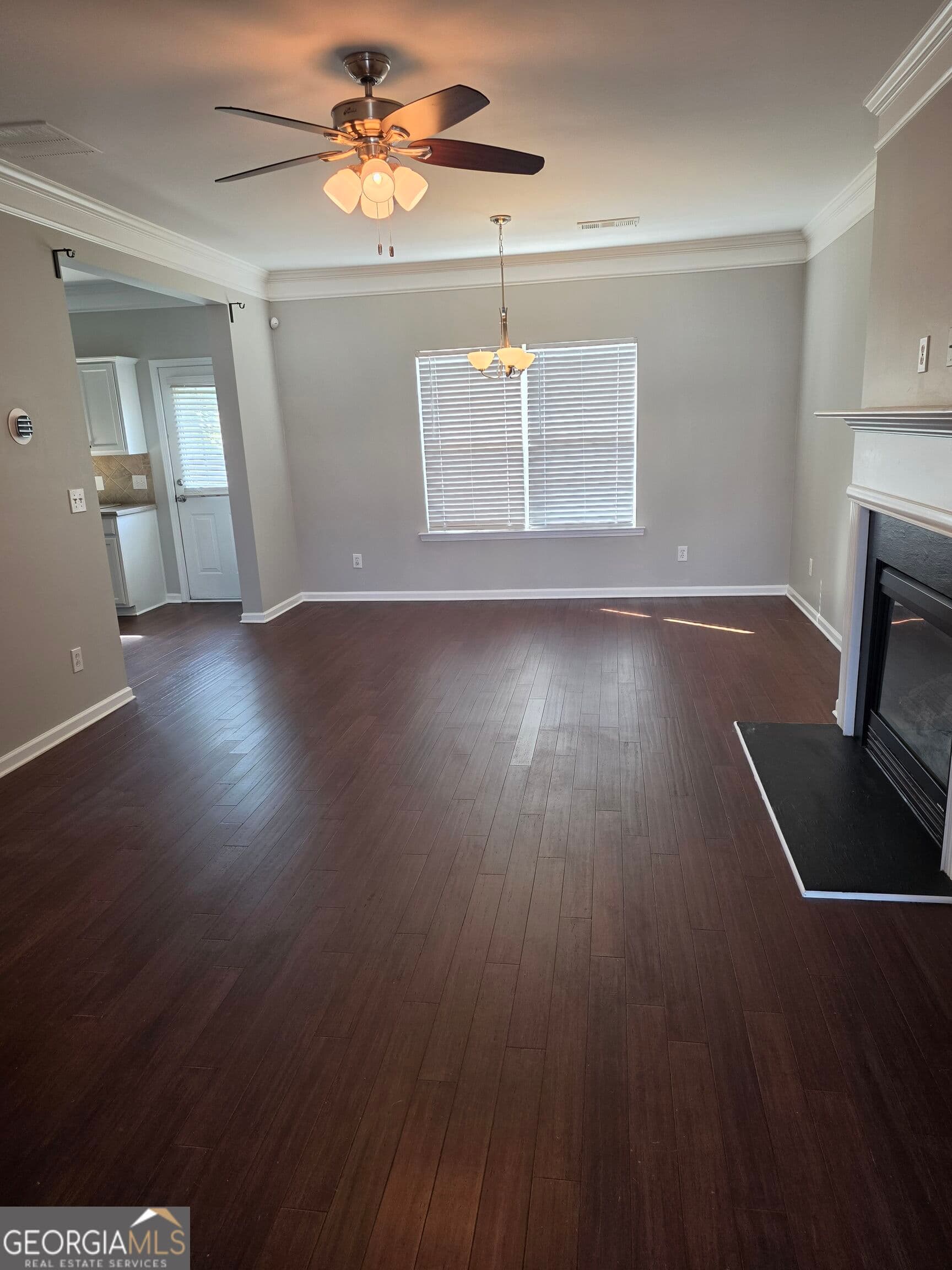 3 bedroom, 2.5 bathroom, 1,556 sq ft townhouse for rent at 2432 Black Forest Drive, Conyers, GA 30012 for $2,050 a month — photo 5