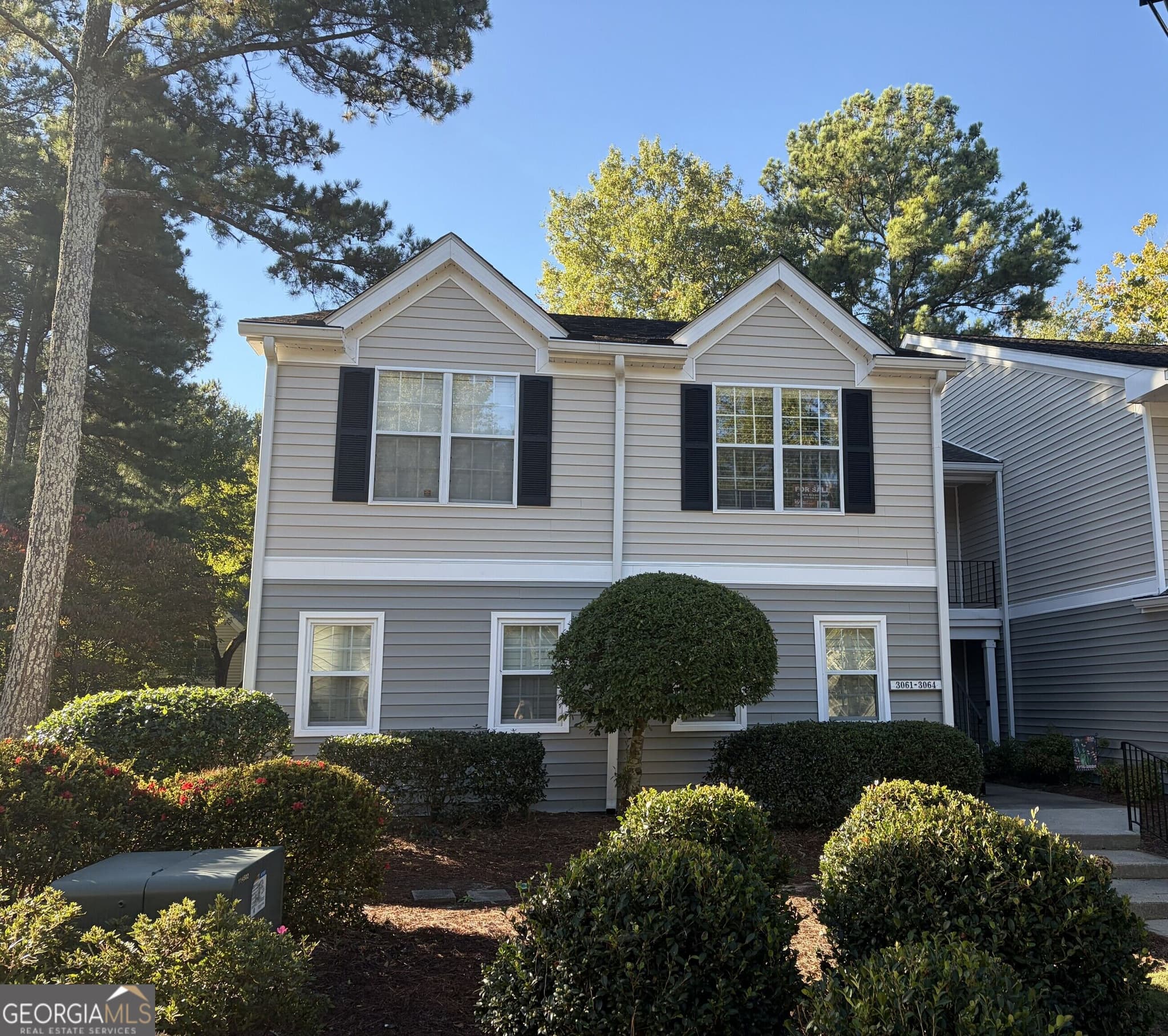 2 bedroom, 2 bathroom, 1,384 sq ft condominium for sale at 3062 Westwood Way, Alpharetta, GA 30004 — photo 2