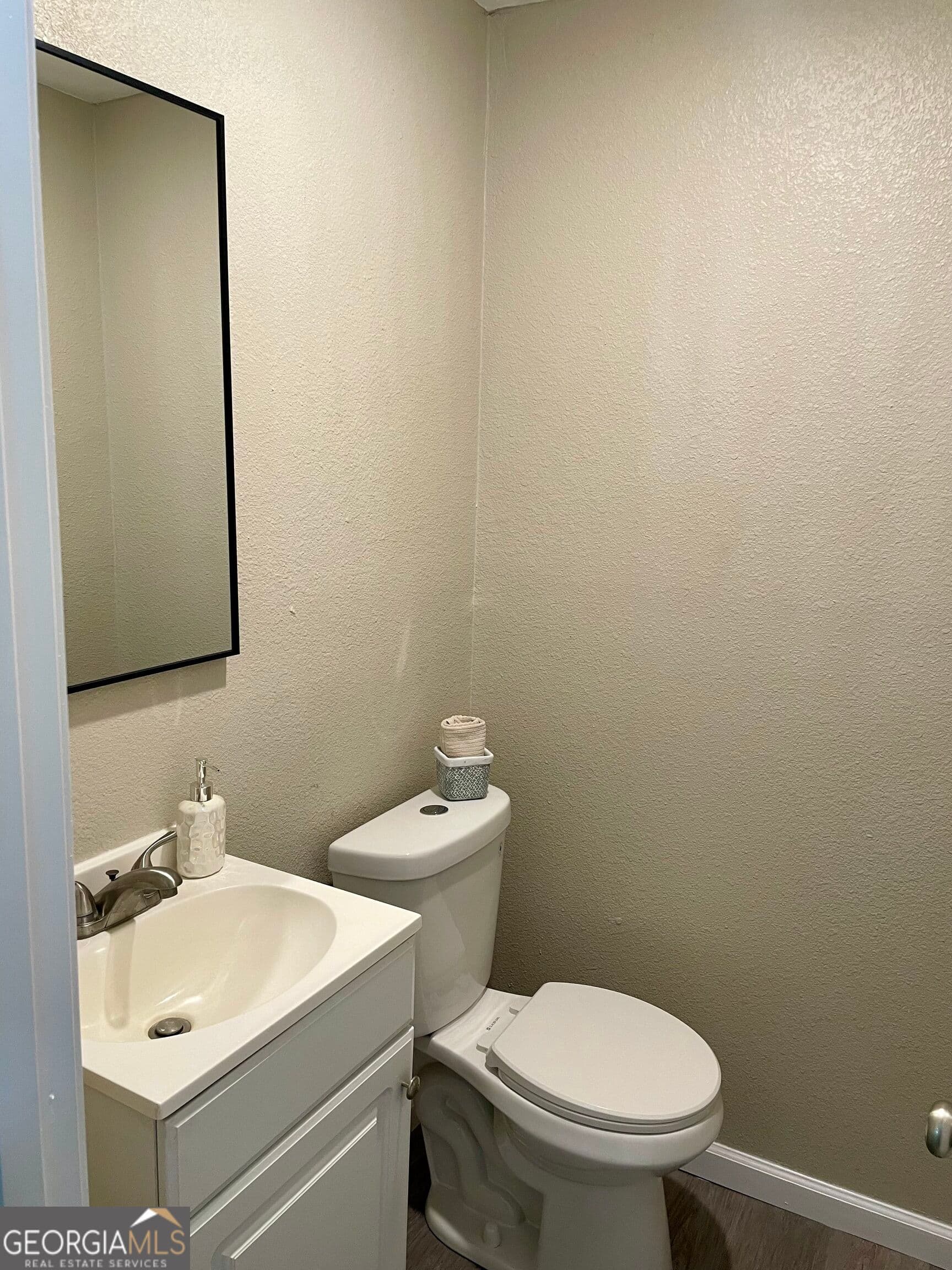 3 bedroom, 1.5 bathroom, 1,248 sq ft single family residence for sale at 1109 5th Avenue, Vidalia, GA 30474 — photo 8