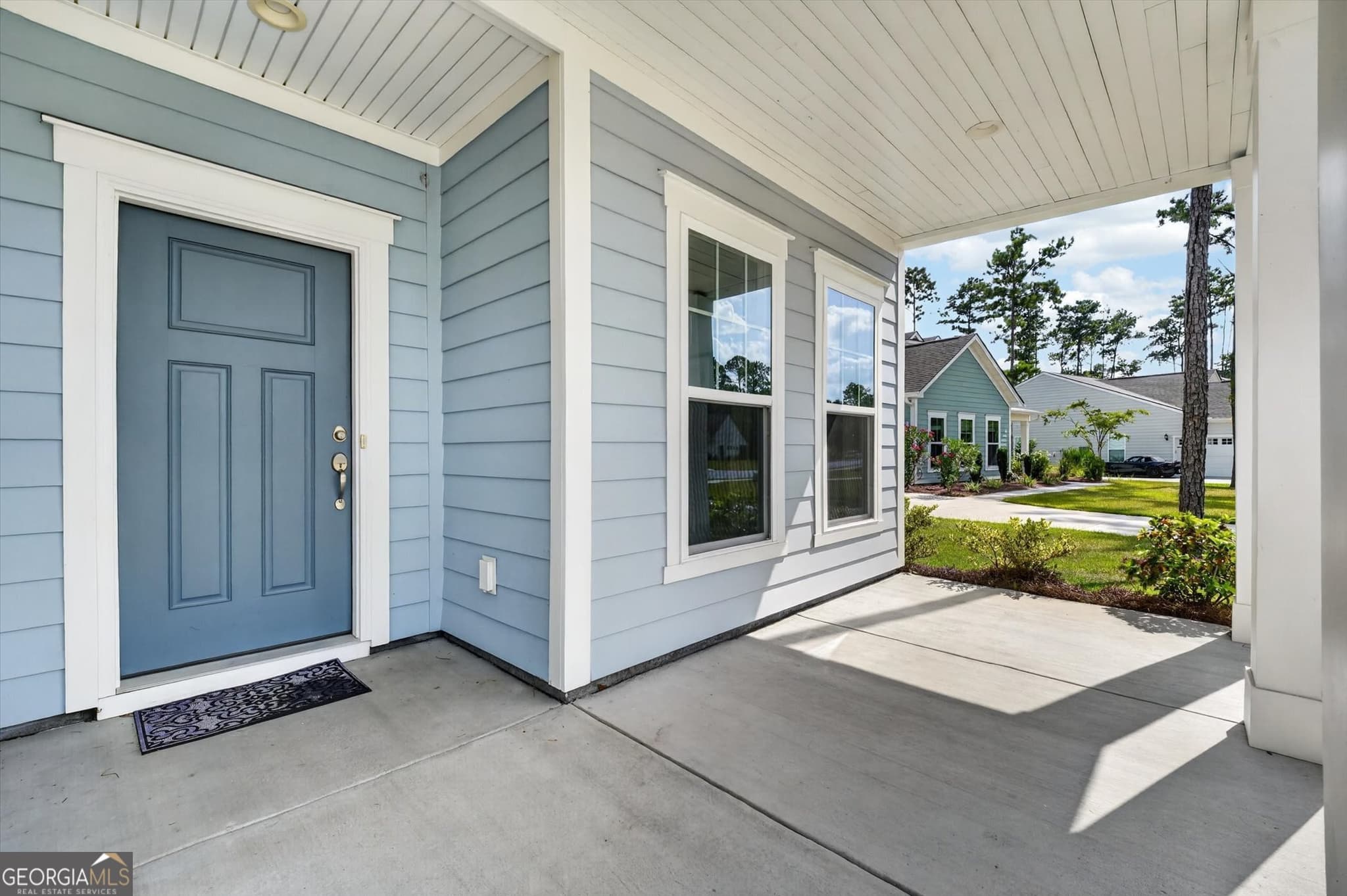 5 bedroom, 2.5 bathroom single family residence for sale at 158 Mandeville Drive, Richmond Hill, GA 31324 — photo 5