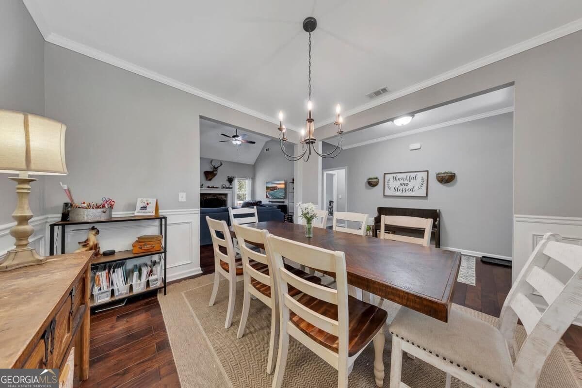 4 bedroom, 3 bathroom, 2,291 sq ft single family residence under contract at 810 Flatbottom Road, Ball Ground, GA 30107 — photo 6