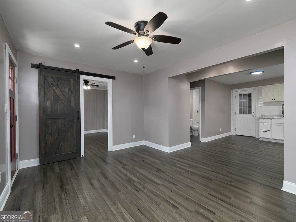 4 bedroom, 2 bathroom, 1,679 sq ft single family residence for sale at 234 E Memorial Drive, Dallas, GA 30132 — photo 5
