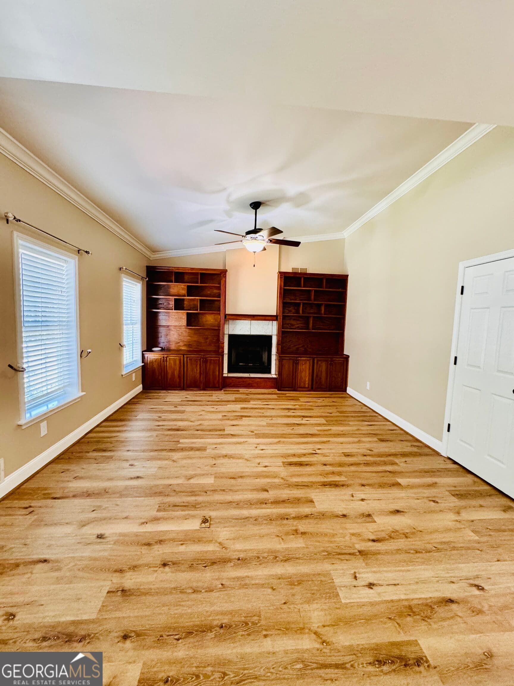 4 bedroom, 3.5 bathroom duplex for rent at 184 Cannon Road, Sharpsburg, GA 30277 for $2,695 a month — photo 7