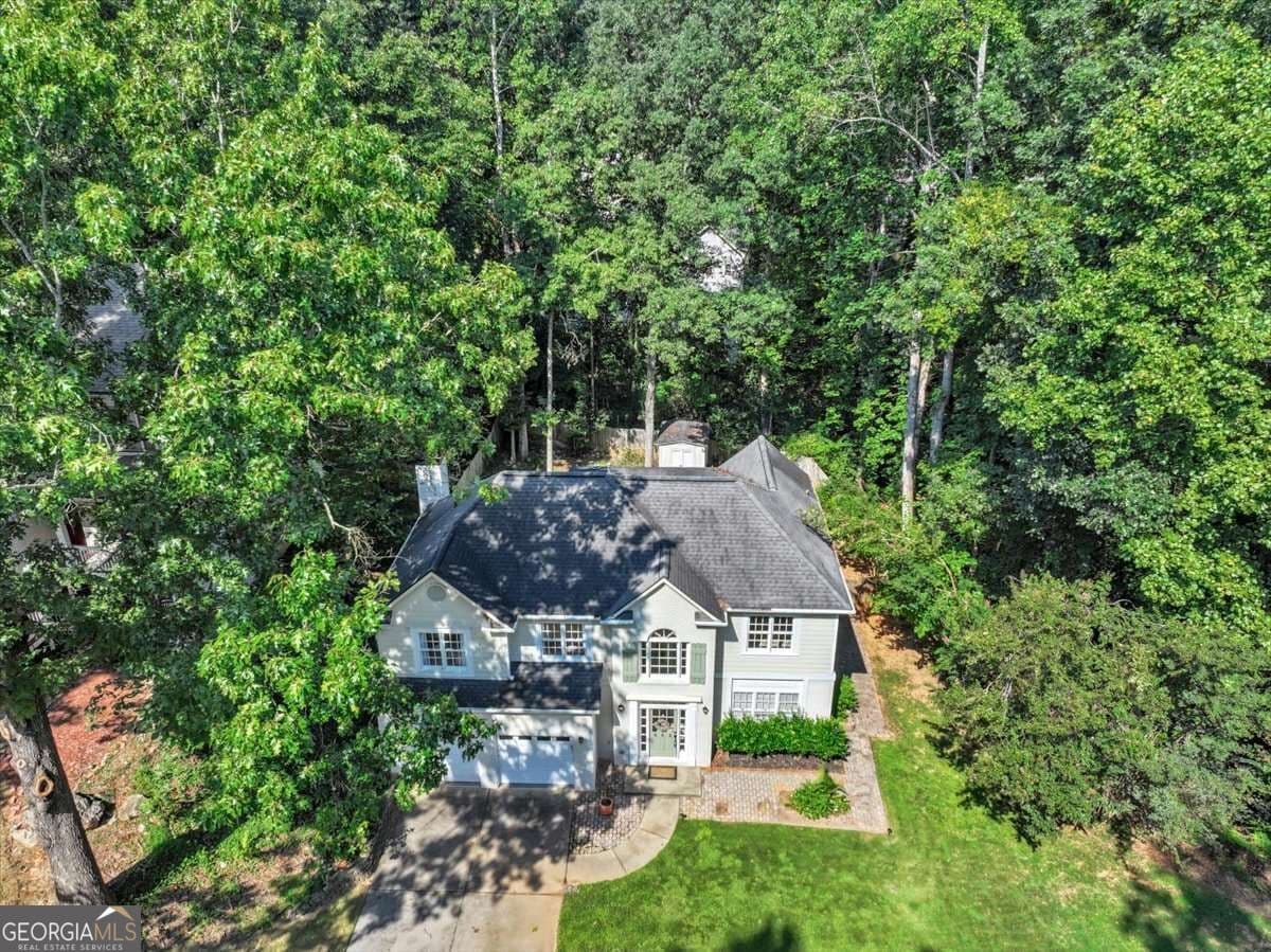 4 bedroom, 2.5 bathroom, 2,415 sq ft single family residence for sale at 565 Fortune Ridge Road, Stone Mountain, GA 30087 — photo 4