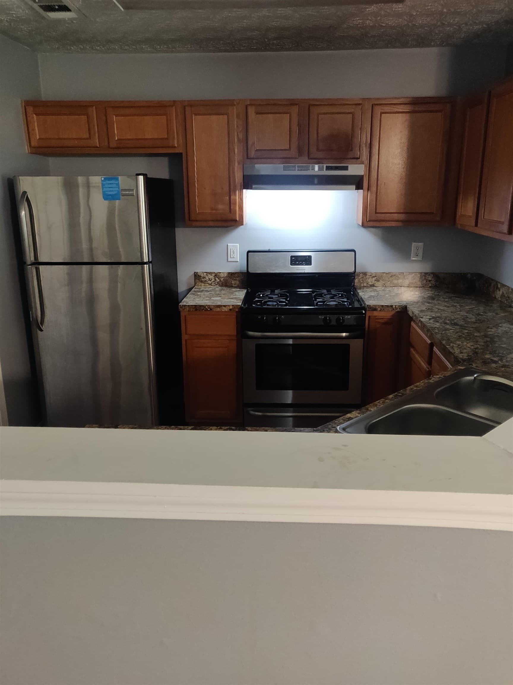 3 bedroom, 2.5 bathroom single family residence for rent at 679 Shadow Lakes Drive, Lithonia, GA 30058 for $2,050 a month — photo 5