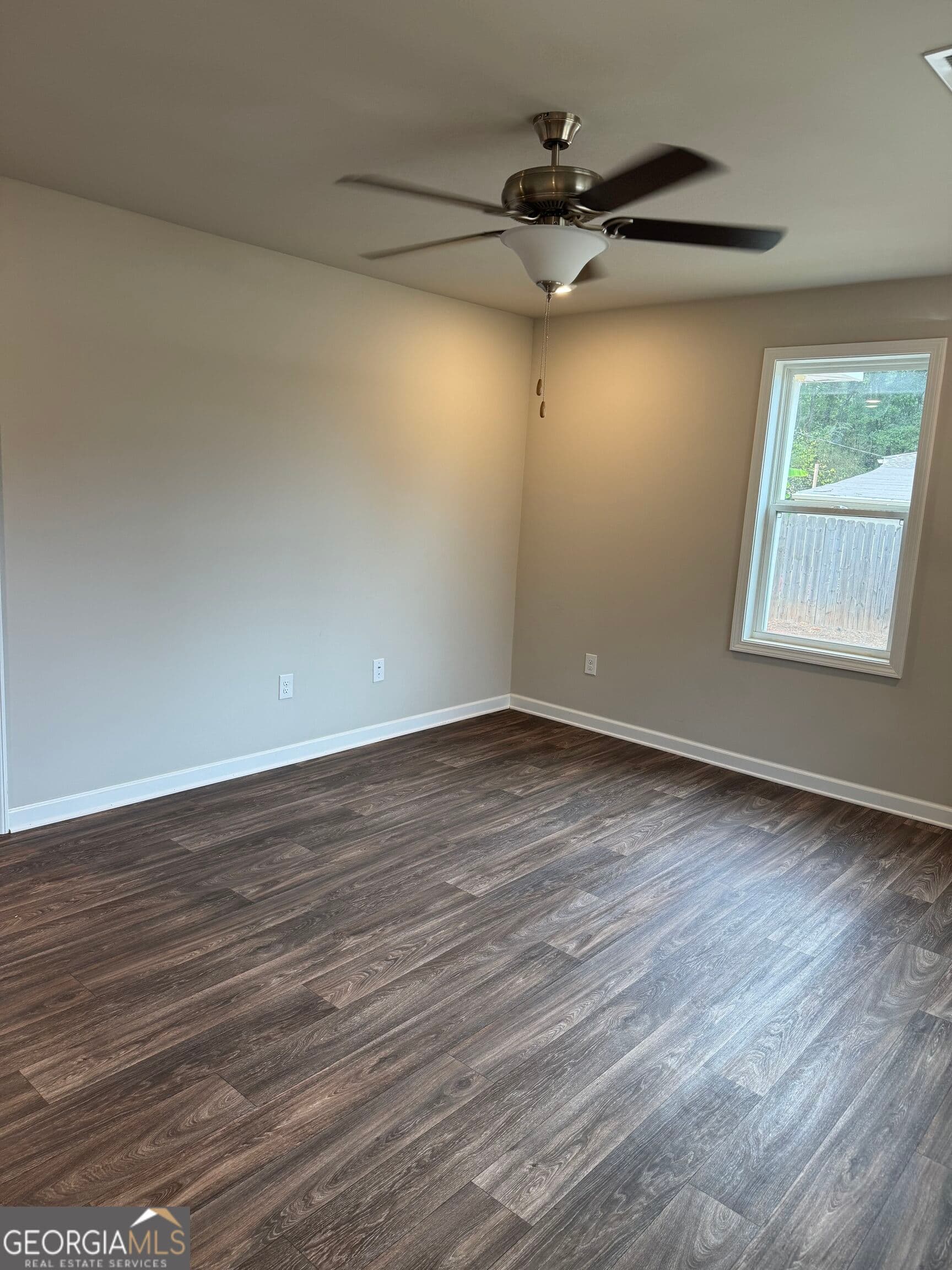 2 bedroom, 1 bathroom, 832 sq ft single family residence for sale at 1615 Highway 138, Monroe, GA 30655 — photo 6