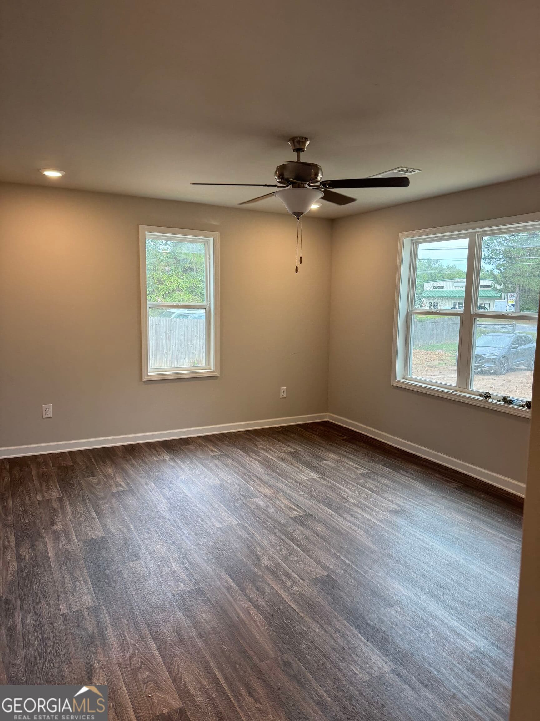 2 bedroom, 1 bathroom, 832 sq ft single family residence for sale at 1615 Highway 138, Monroe, GA 30655 — photo 7