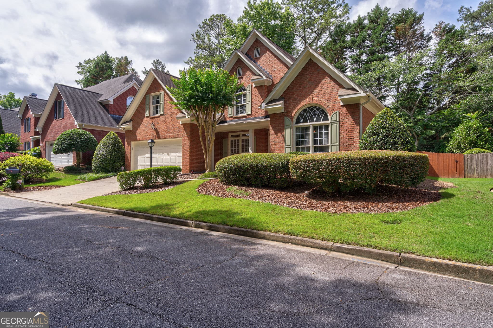 3 bedroom, 2.5 bathroom, 2,846 sq ft single family residence for sale at 1778 Emory Ridge Drive, Atlanta, GA 30329 — photo 2