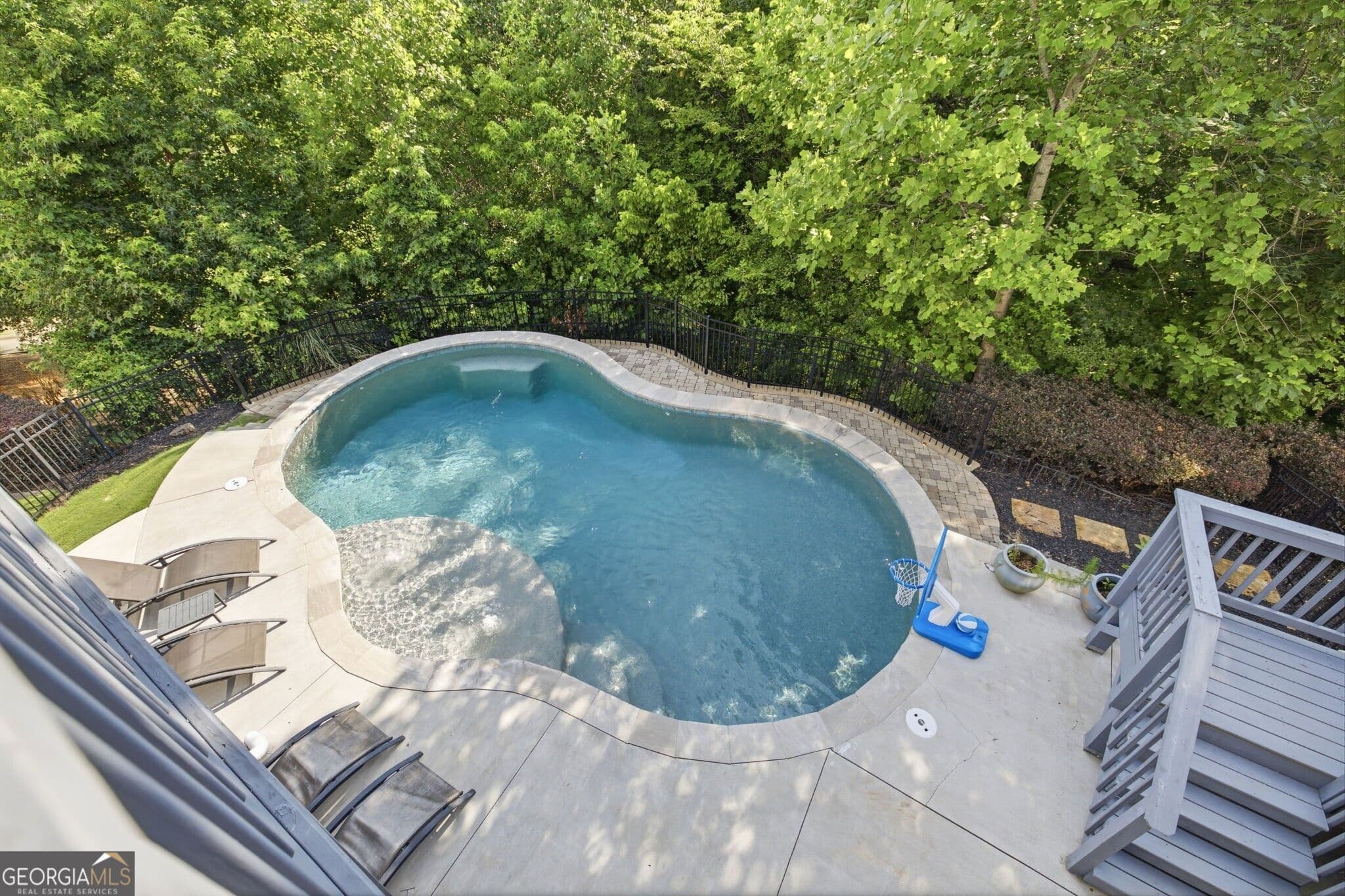 5 bedroom, 4.5 bathroom, 4,985 sq ft single family residence for sale at 7327 Rocking Chair Lane, Hoschton, GA 30548 — photo 5