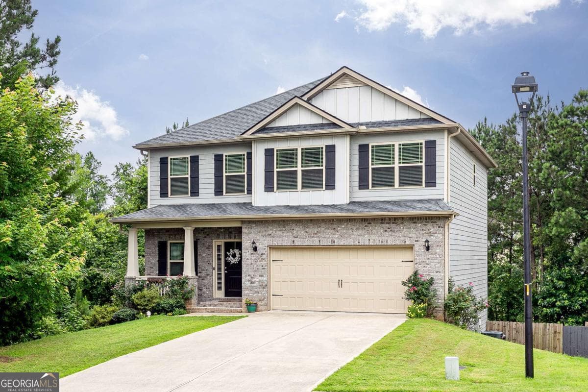 5 bedroom, 4 bathroom single family residence sold at 3302 Bellingham Way, Lithia Springs, GA 30122